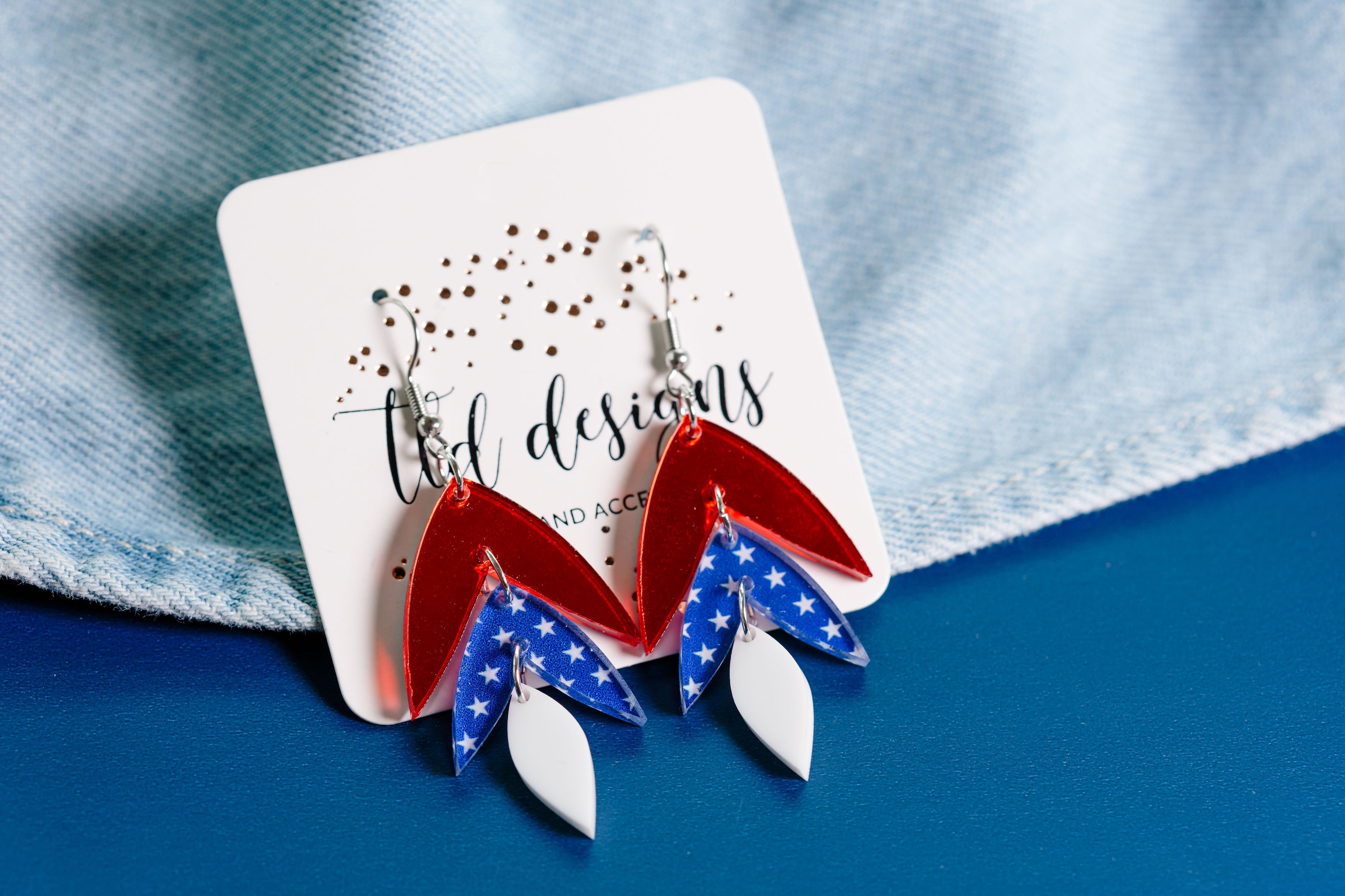 Patriotic Petals - Charming Charlie