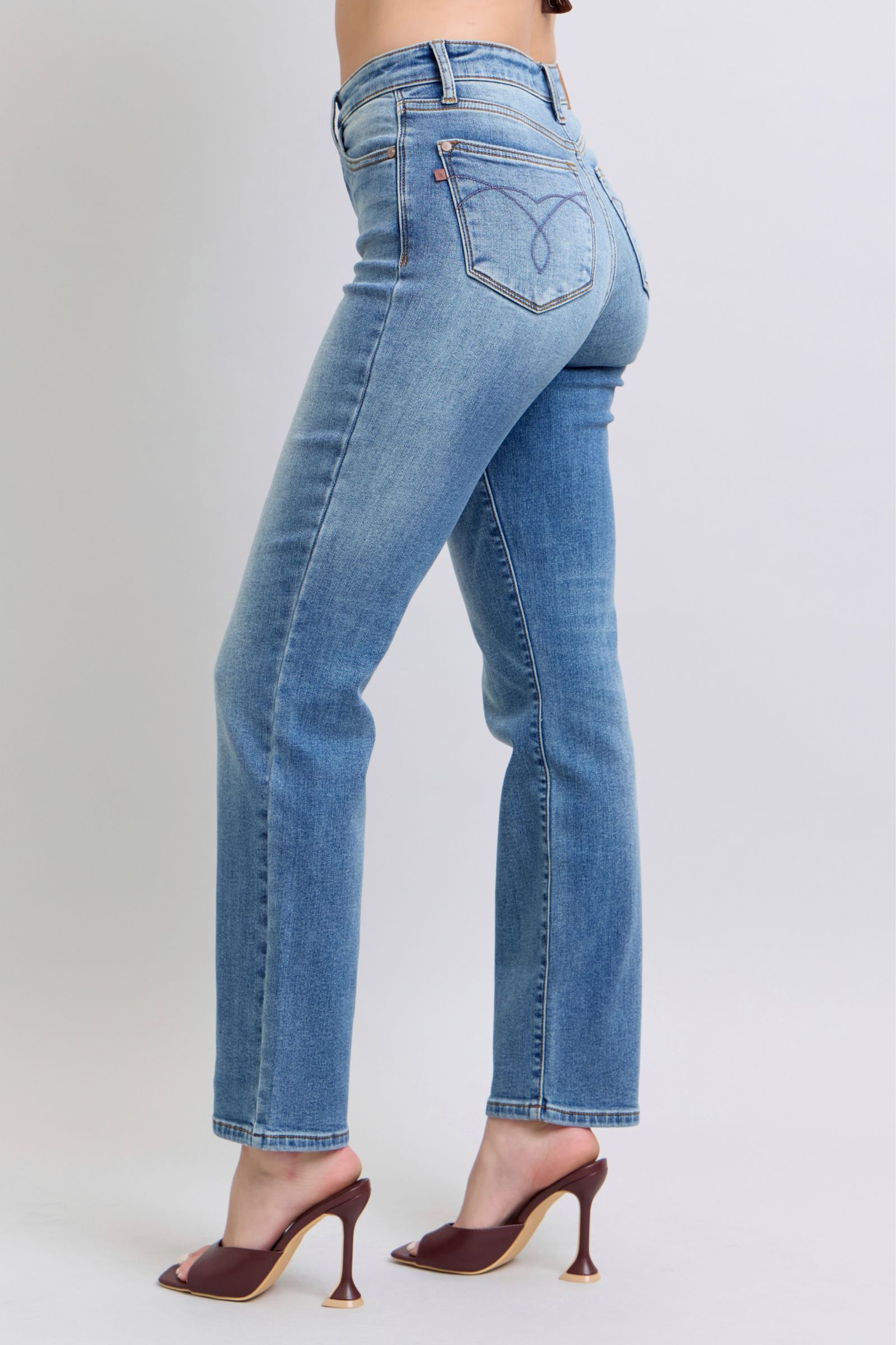Judy Blue Full Size Wash Thermal Straight Jeans with Pockets - Charming Charlie