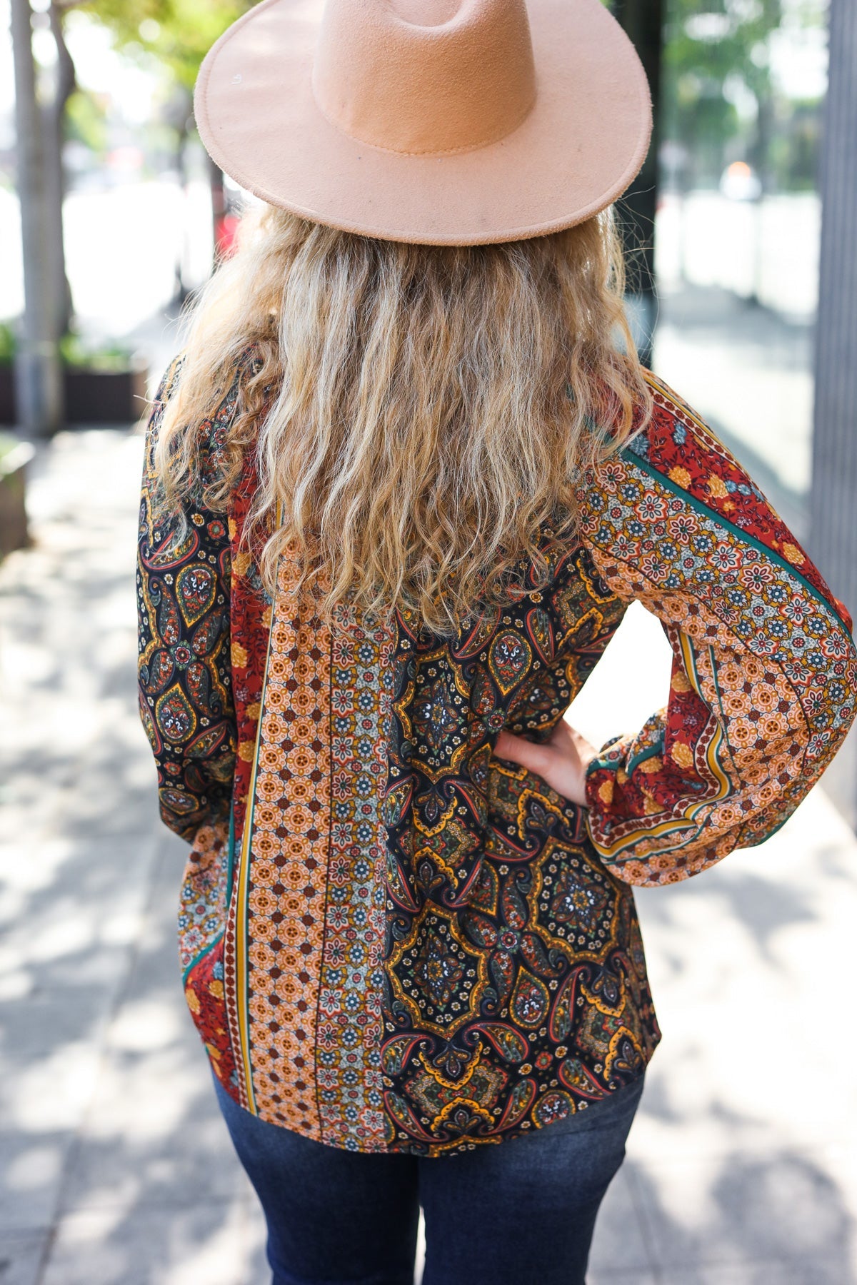 Weekend Ready Black & Rust Paisley Raglan Keyhole Tie Top - Charming Charlie