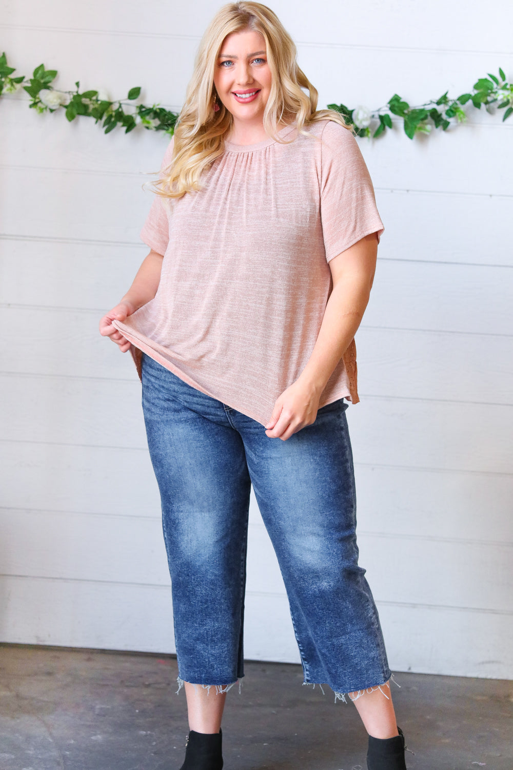 Mauve Tie Back Crinkle Floral Top - Charming Charlie