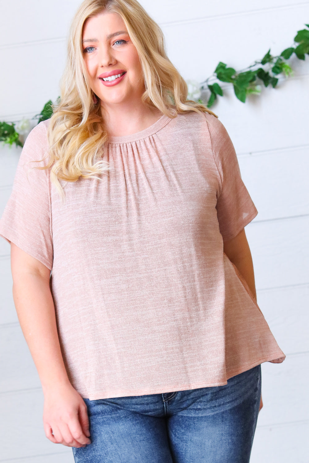 Mauve Tie Back Crinkle Floral Top - Charming Charlie