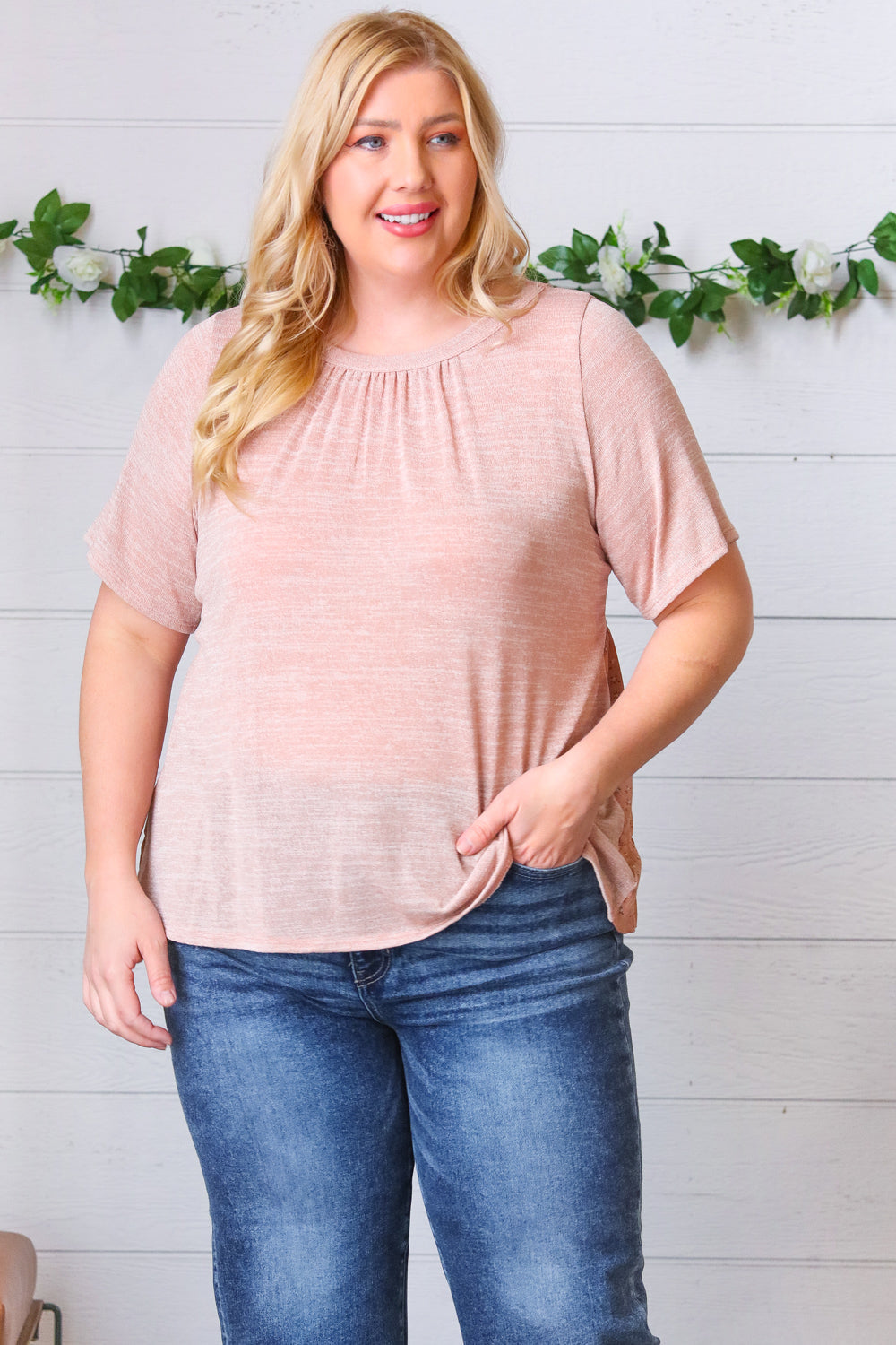 Mauve Tie Back Crinkle Floral Top - Charming Charlie