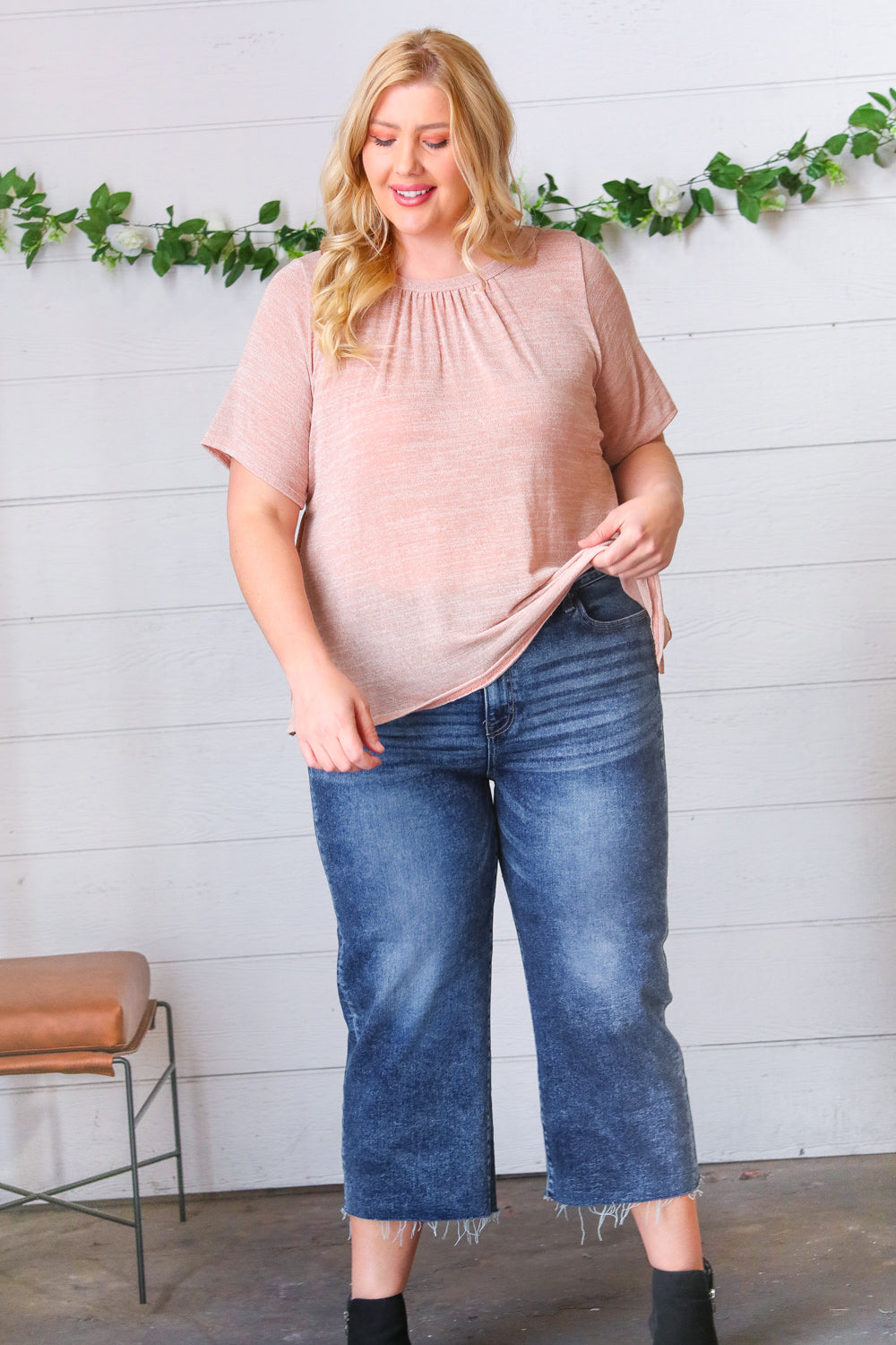 Mauve Tie Back Crinkle Floral Top - Charming Charlie