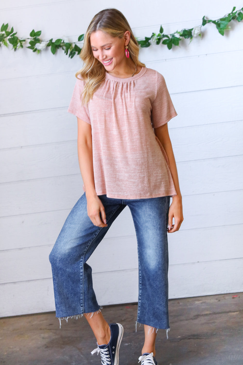 Mauve Tie Back Crinkle Floral Top - Charming Charlie