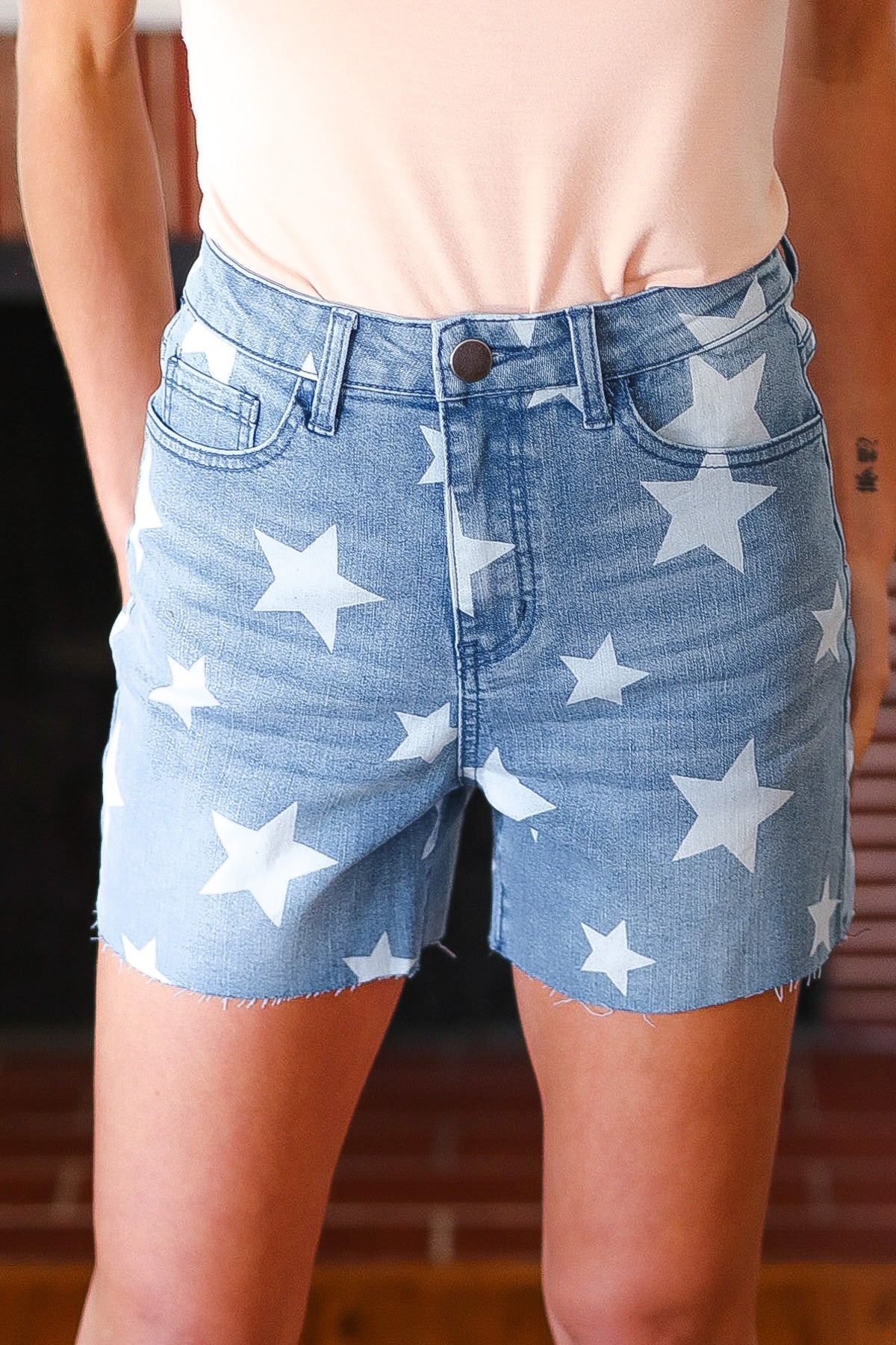 Light Wash Star Print High Rise Denim Shorts - Charming Charlie