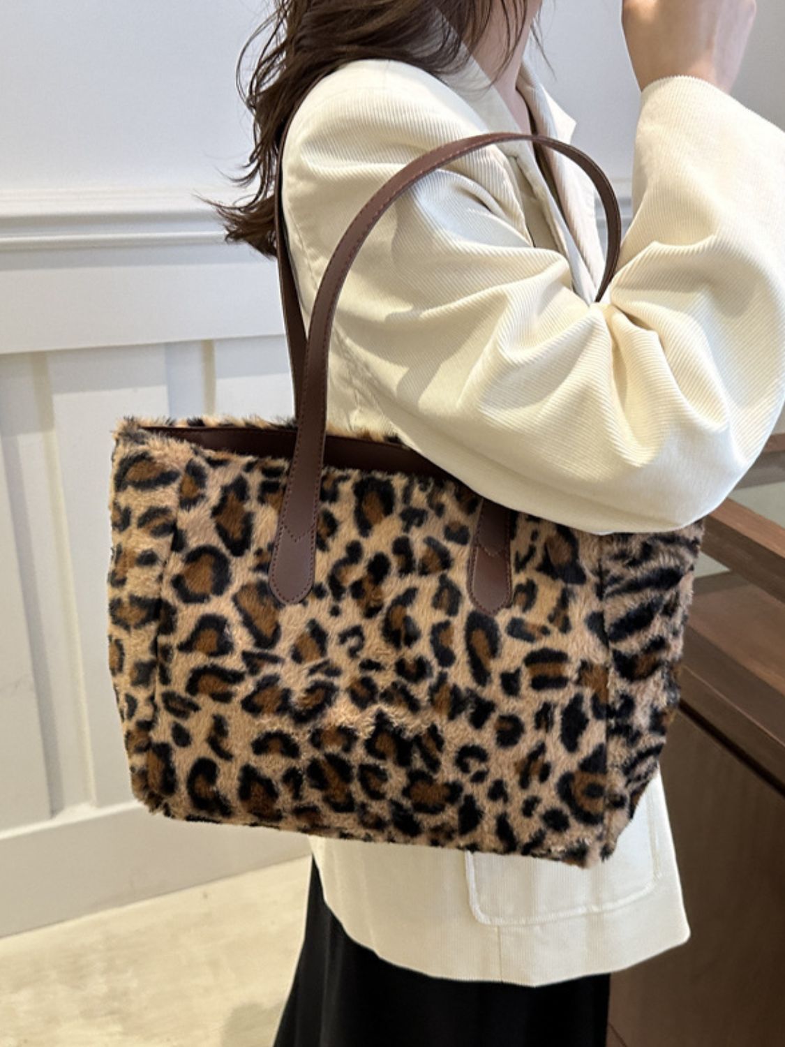 Leopard Fluff Tote Bag - Charming Charlie