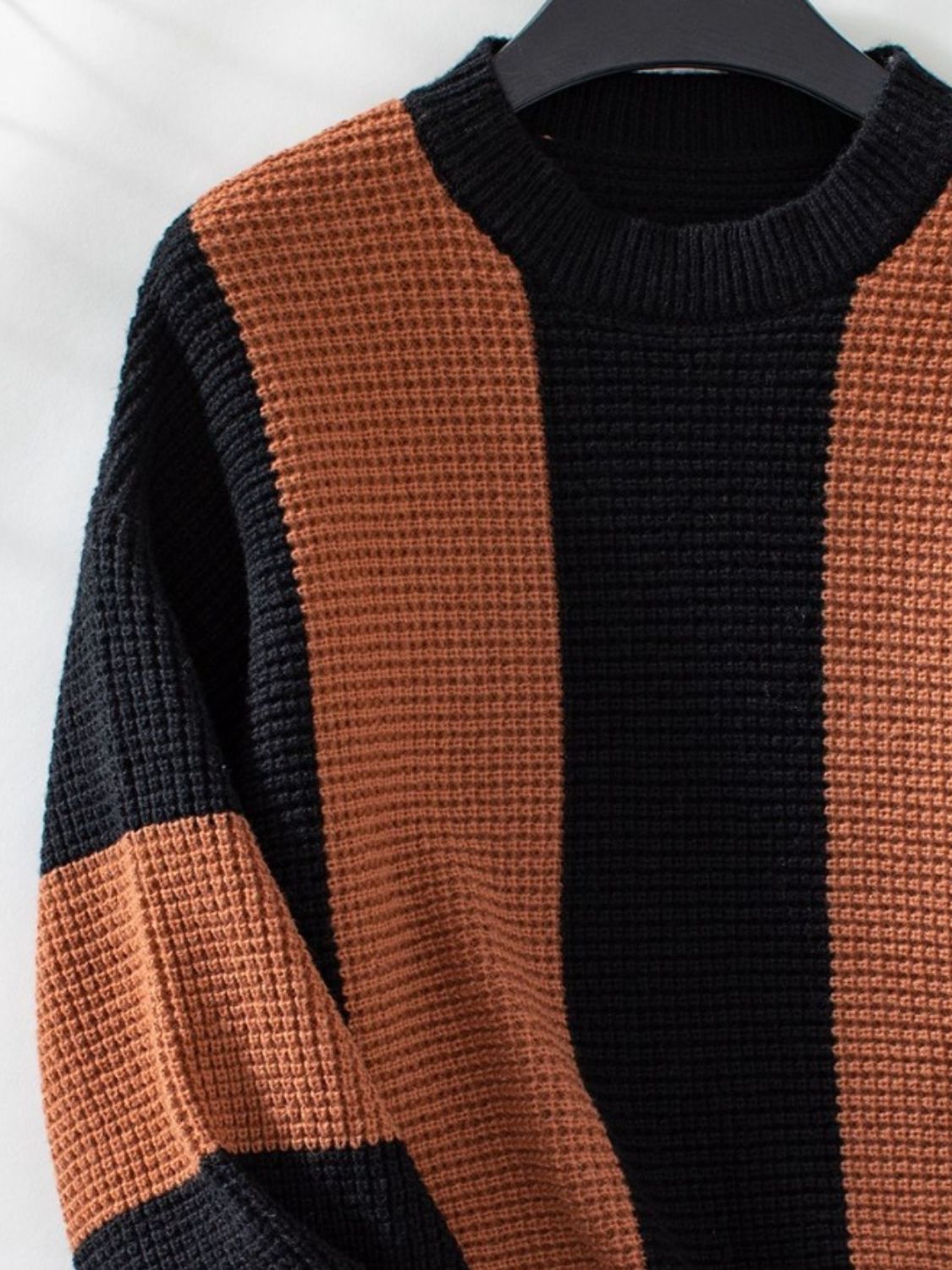 Color Block Round Neck Long Sleeve Sweater - Charming Charlie