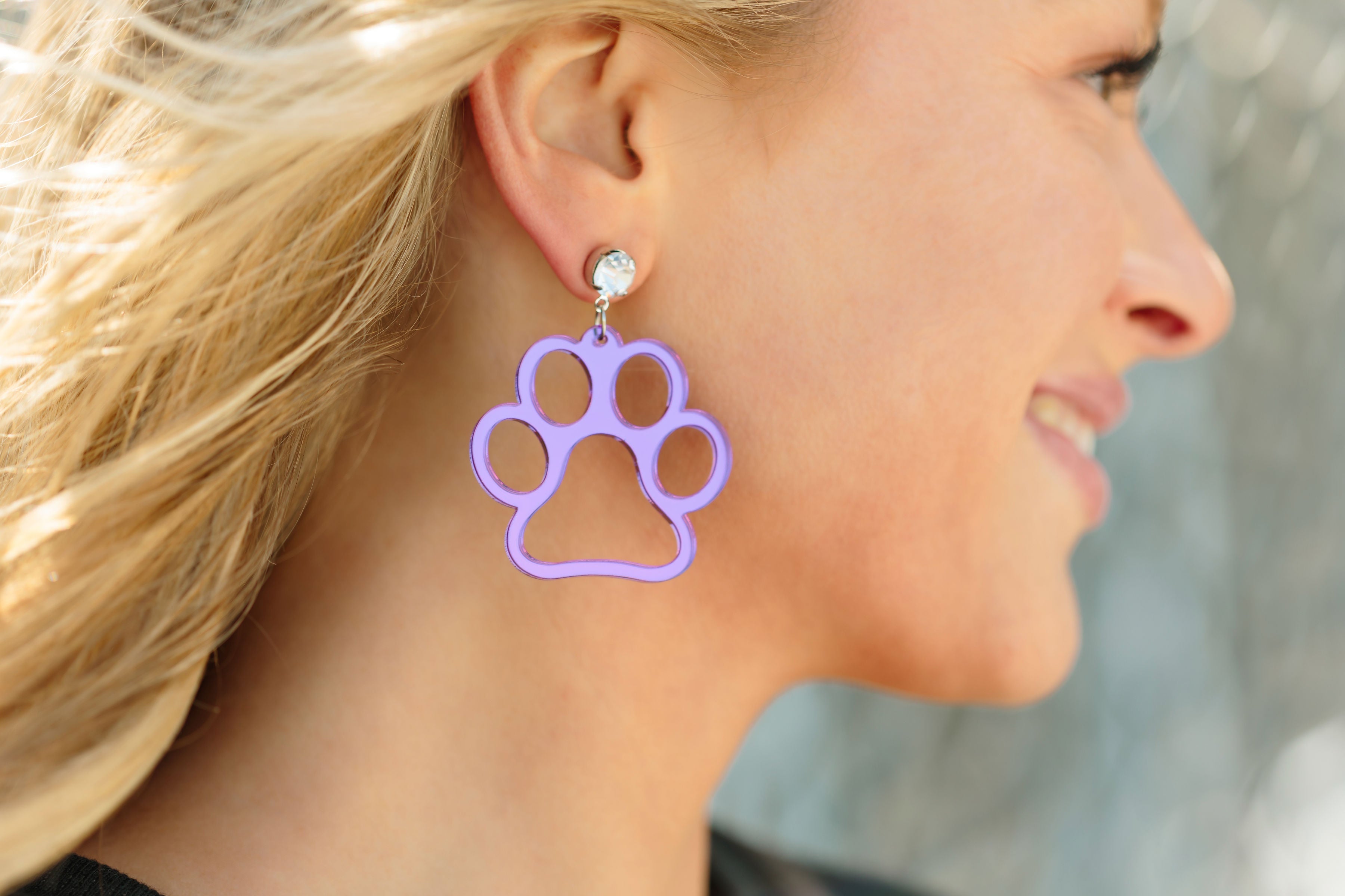 Game Day Paws Earring - Charming Charlie