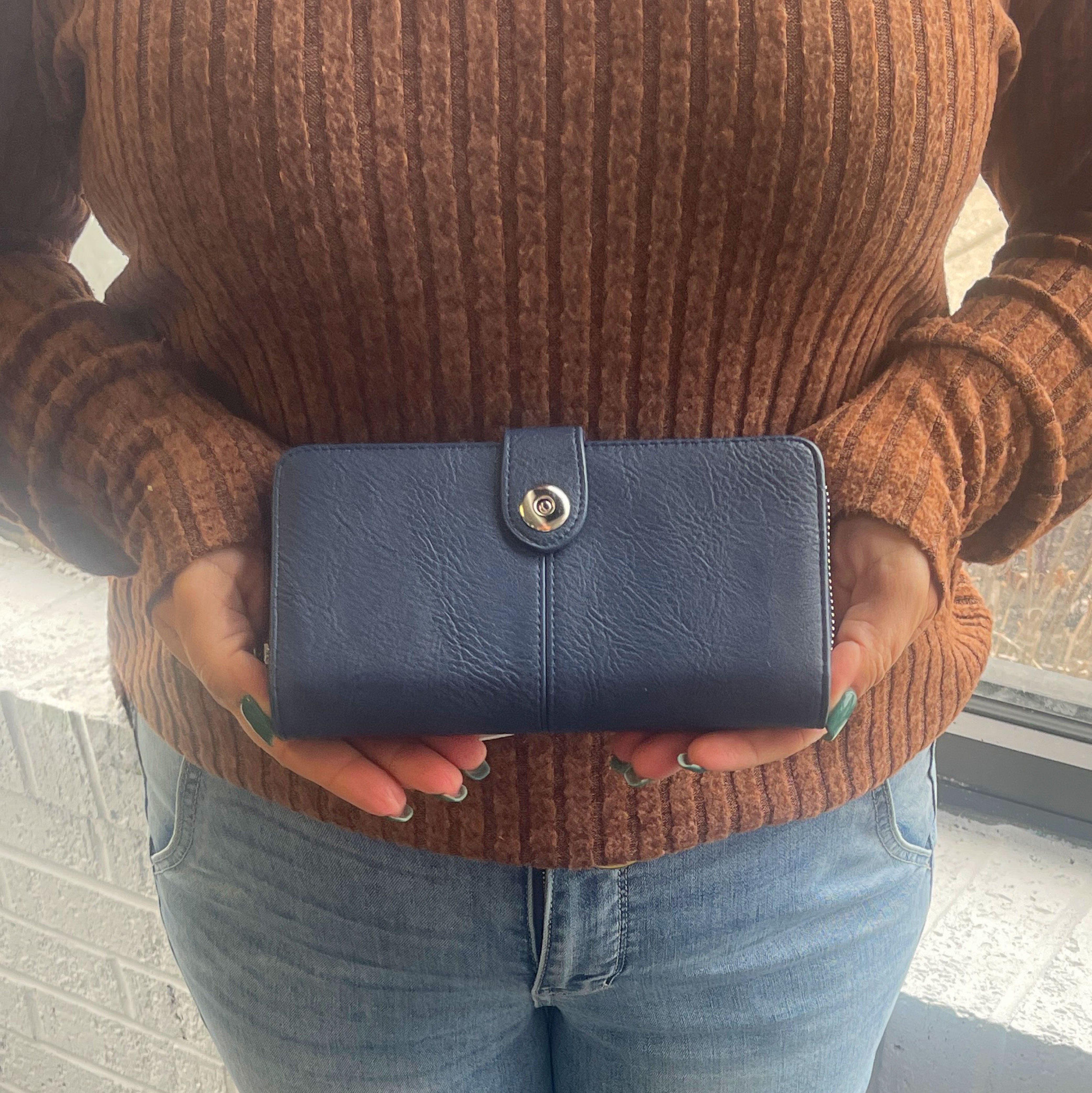 Eleanor Checkbook Wallet (Multiple Colors) - Charming Charlie