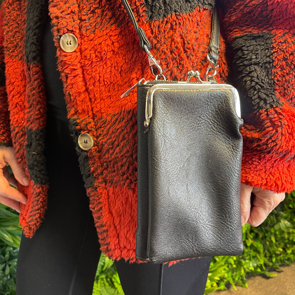 Stacy Crossbody - Charming Charlie