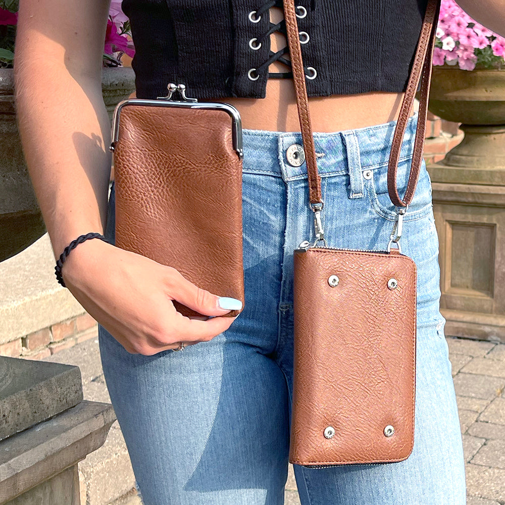 Stacy Crossbody - Charming Charlie