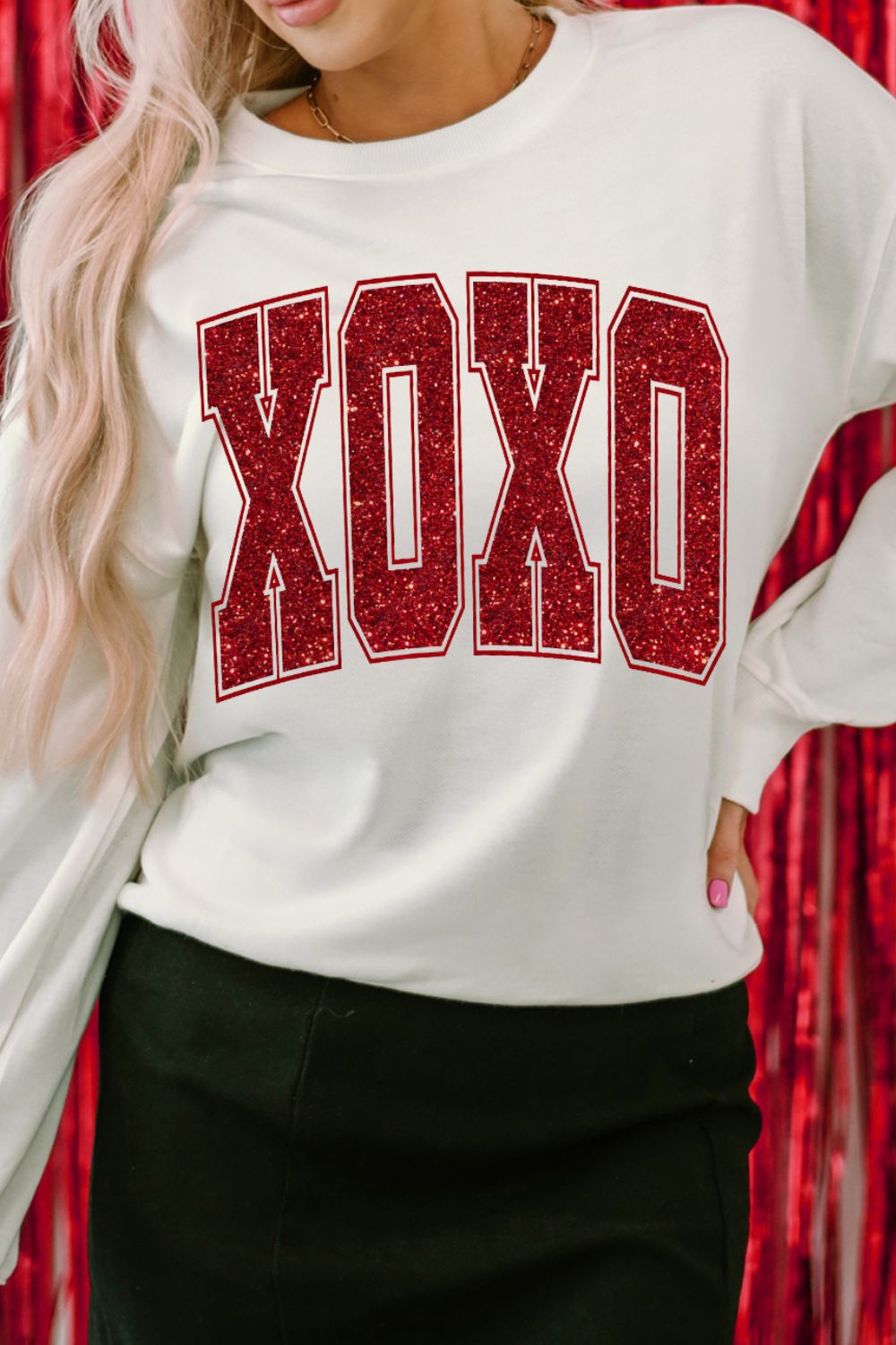 Valentine’s Day XOXO Glitter Round Neck Sweatshirt - Charming Charlie