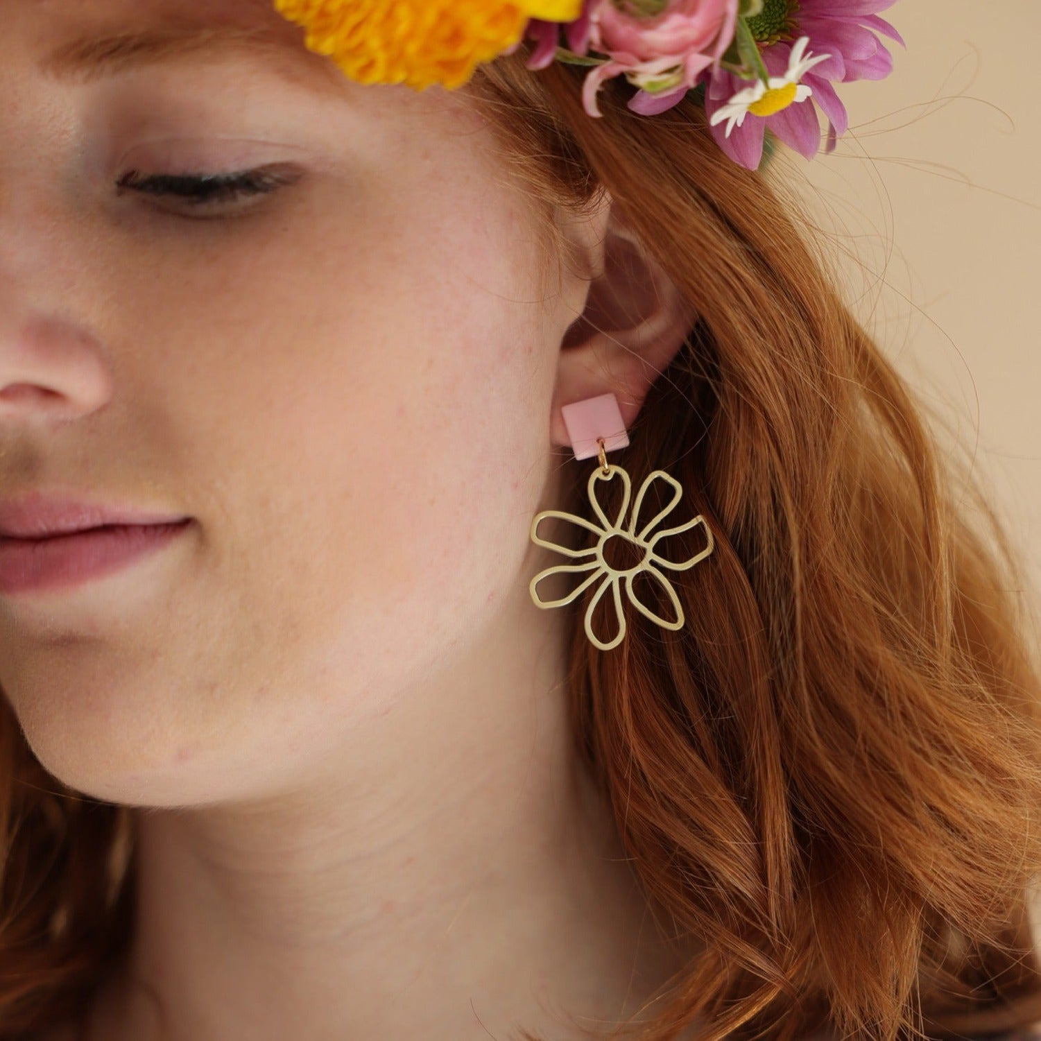 Daisy - Pink - Charming Charlie