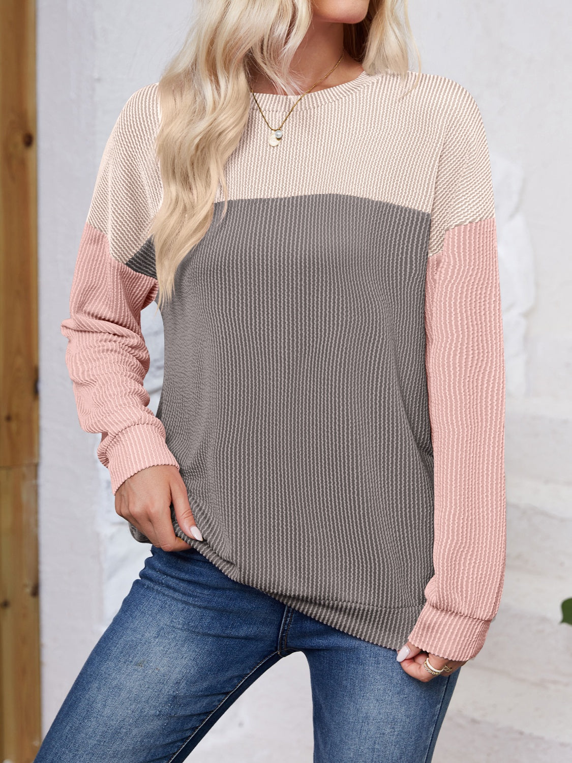 Color Block Round Neck Long Sleeve Sweatshirt - Charming Charlie