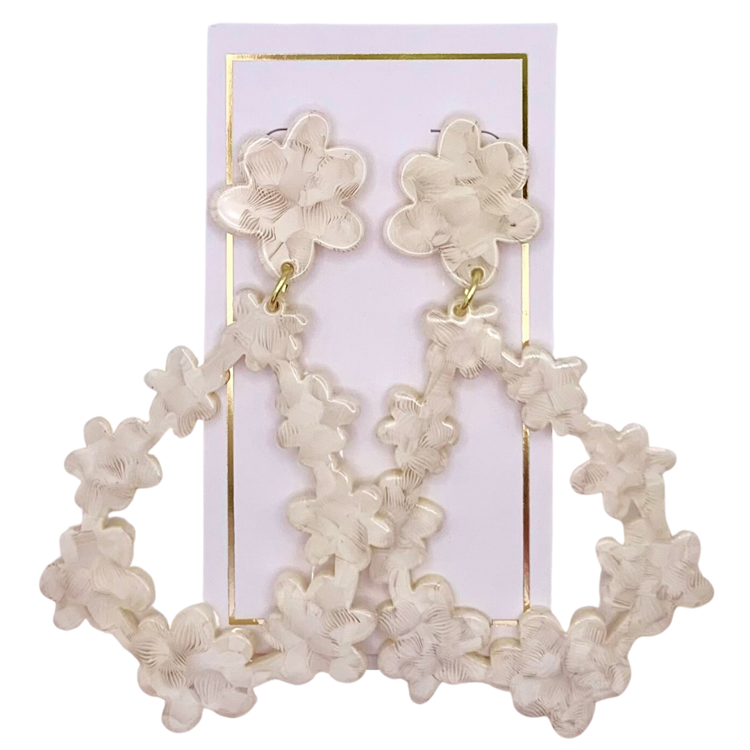 Bianca - White Shell - Charming Charlie