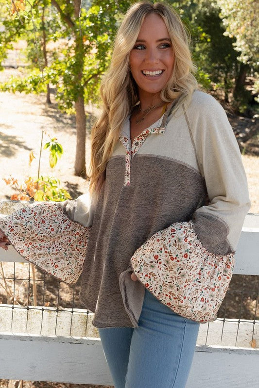 Women Patchwork Flared Sleeve Buttons Sweatshirts - Charming Charlie