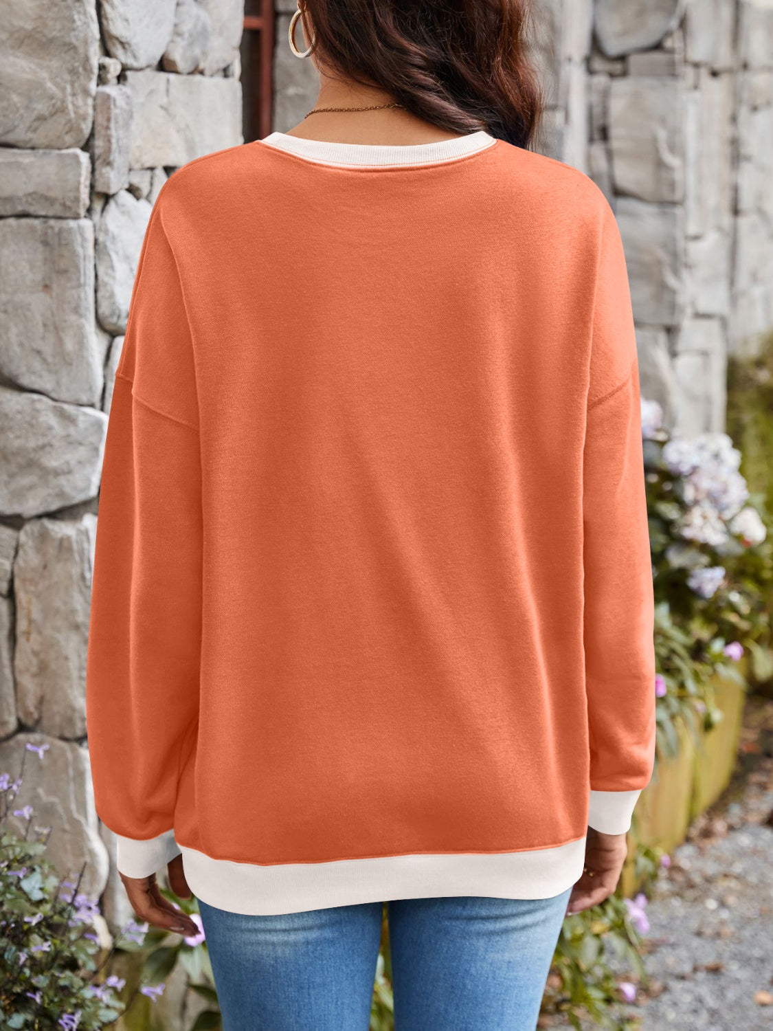 Contrast Round Neck Long Sleeve Sweatshirt - Charming Charlie