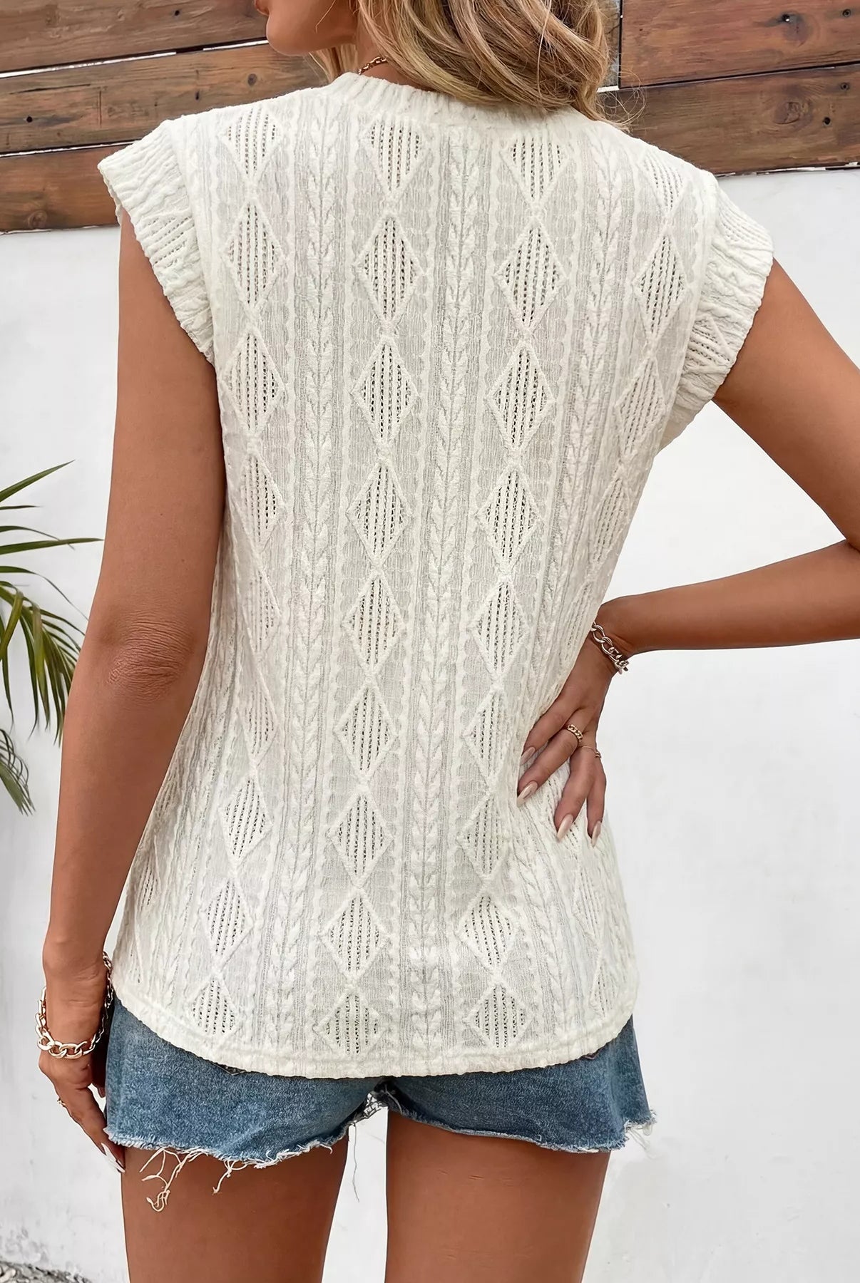 25fba1190a4145819d0f9be2f11888a6-Max-Origin