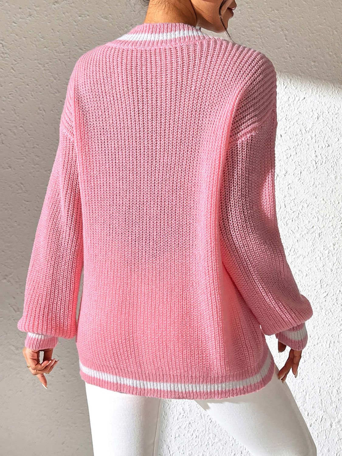 Contrast Trim V-Neck Long Sleeve Sweater - Charming Charlie