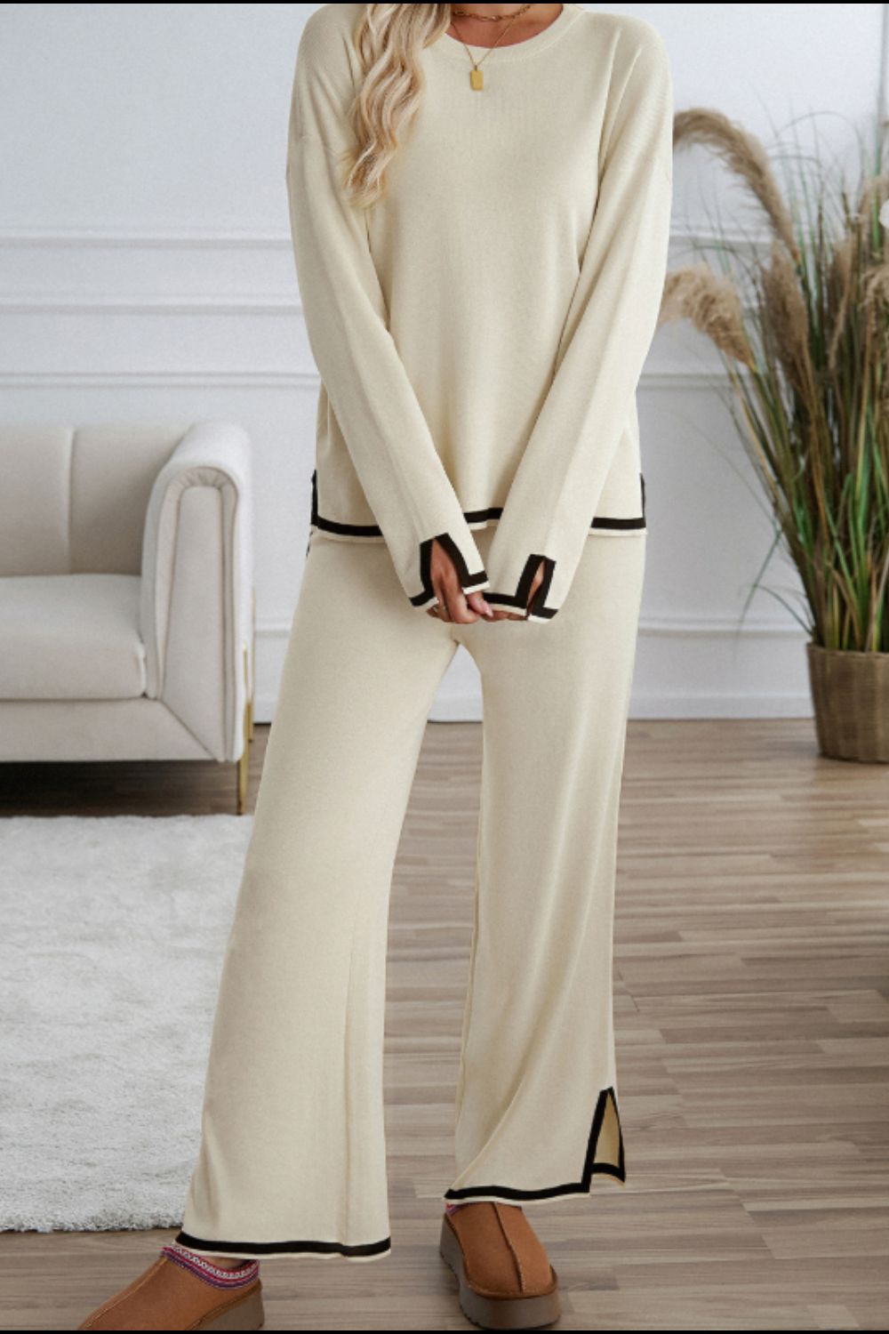 Contrast Trim Round Neck Top and Pants Sweater Set - Charming Charlie