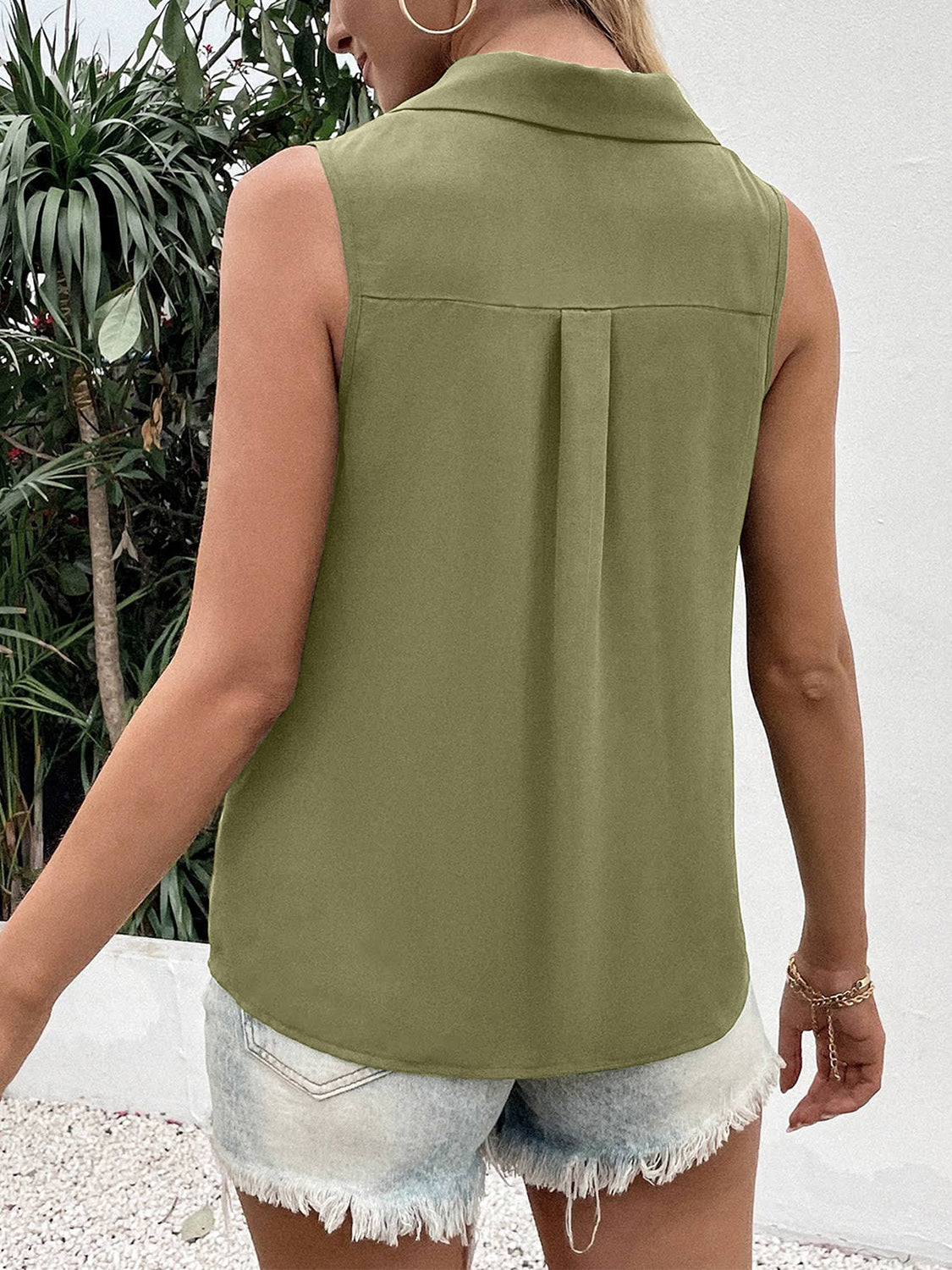 Full Size Johnny Collar Button Up Tank - Charming Charlie