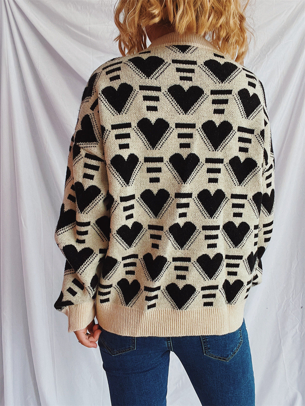 Heart Contrast Long Sleeve Dropped Shoulder Sweater - Charming Charlie