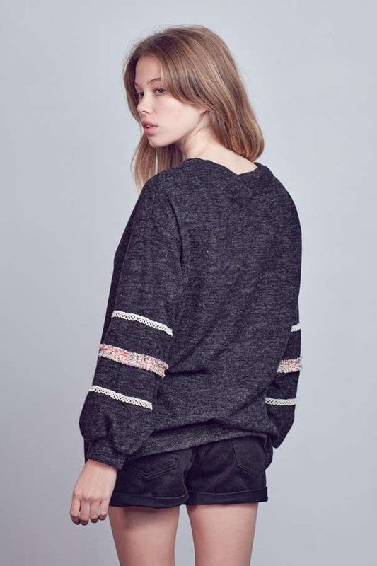 SLEEVE WITH TWEED TRIM TUNIC - Charming Charlie