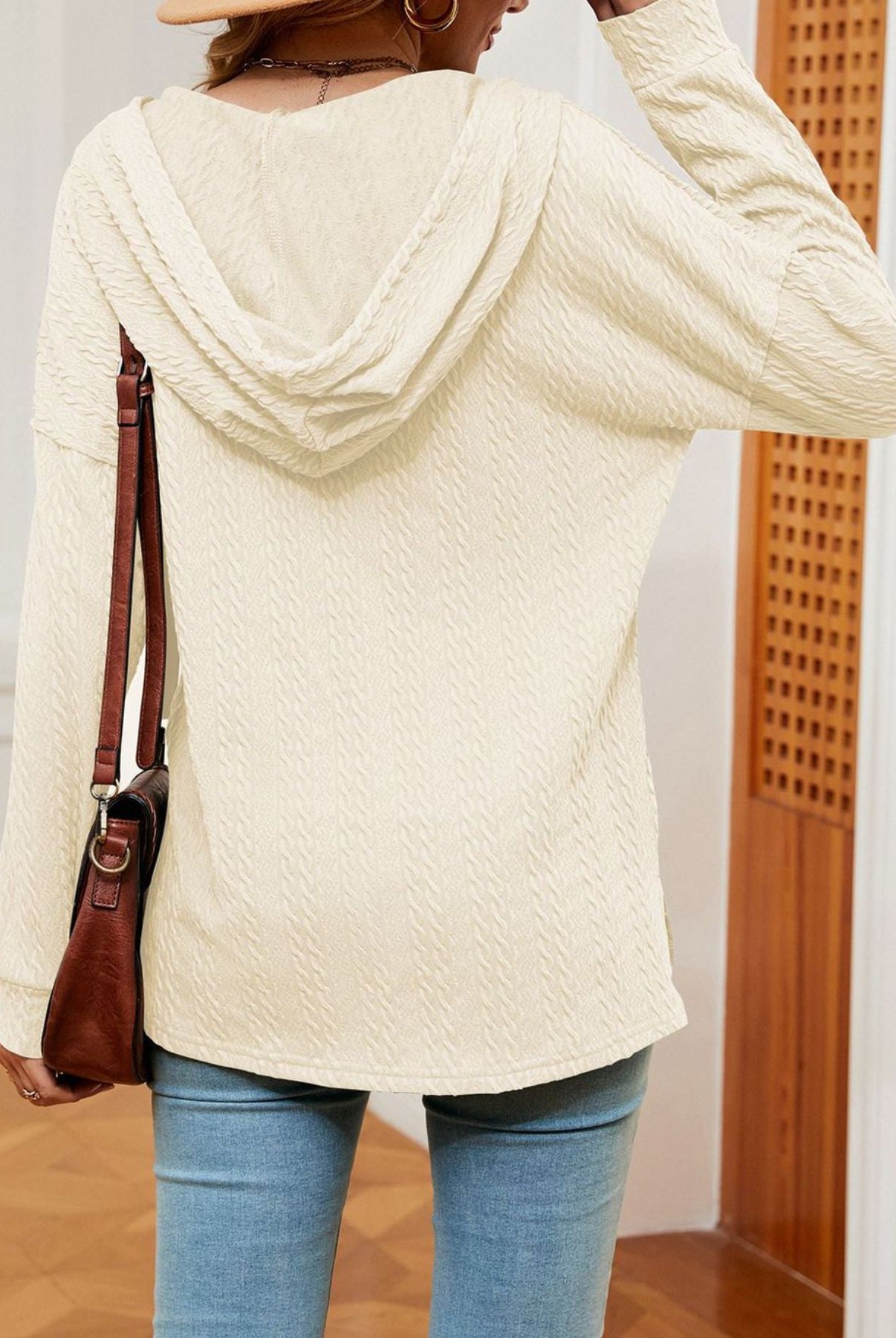 37ff601e-40d2-4308-8523-fe7792ce3505-Max