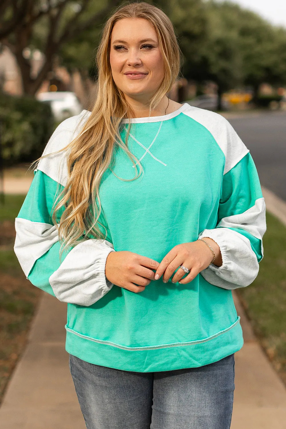 Plus Size Exposed Seam Color Block Long Sleeve Sweatshirt - Charming Charlie