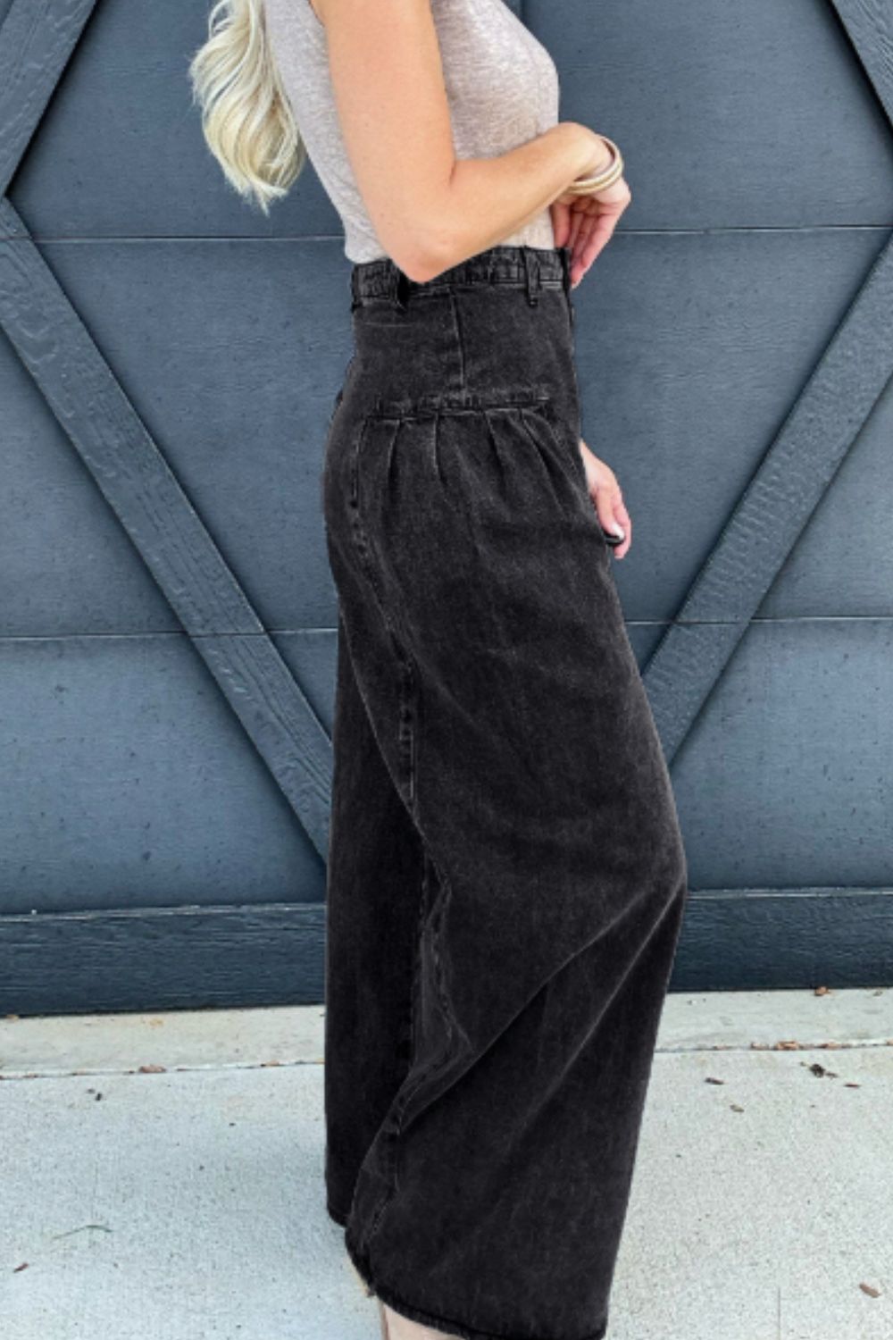 High Rise Wide Leg Jeans with Pockets - Charming Charlie