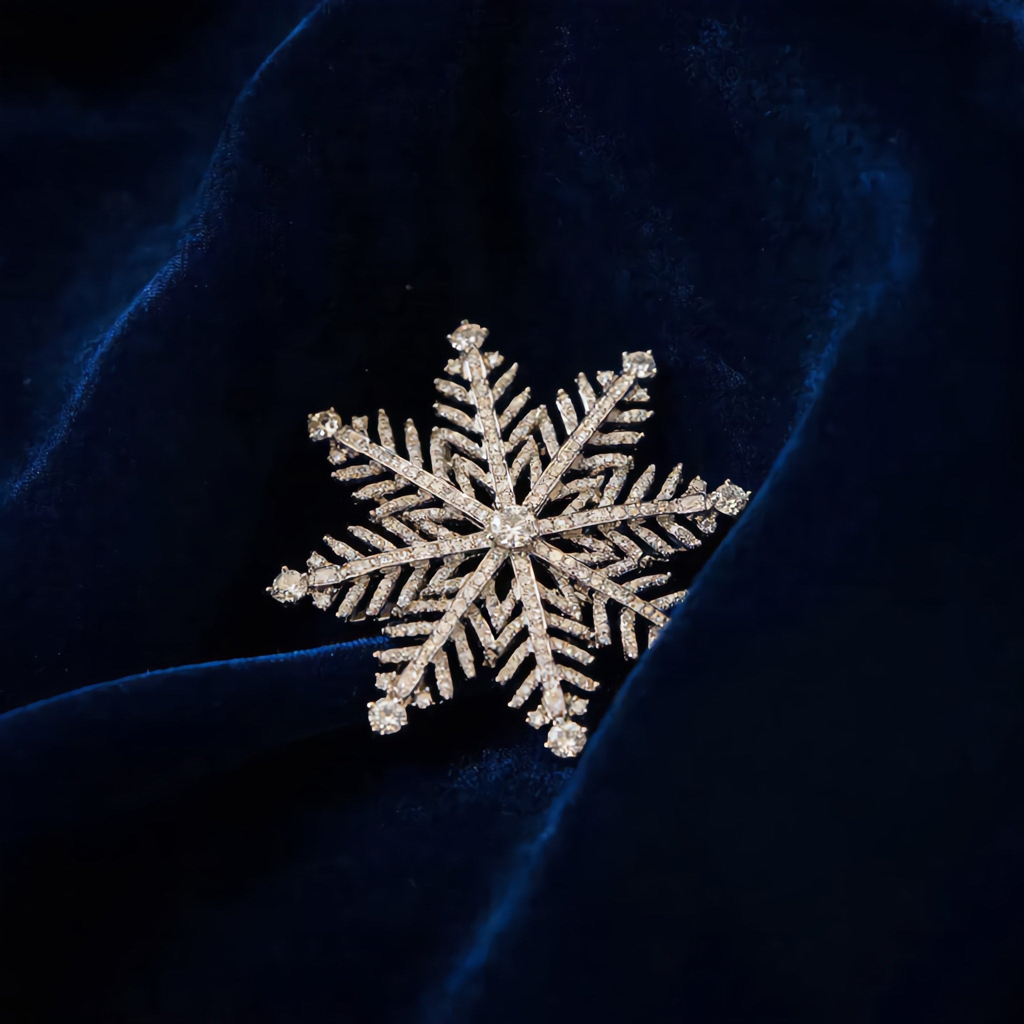 Dazzling Crystal Snowflake Brooch Pendant - Charming Charlie