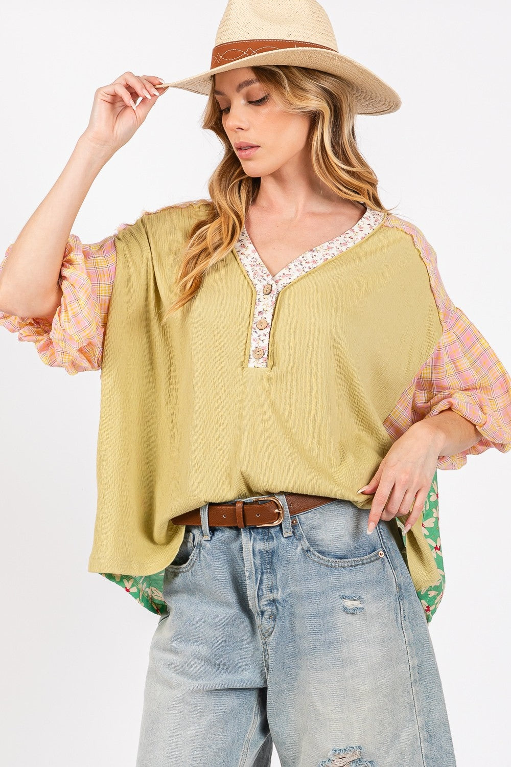 SAGE + FIG Color Block Bubble Sleeve Top - Charming Charlie