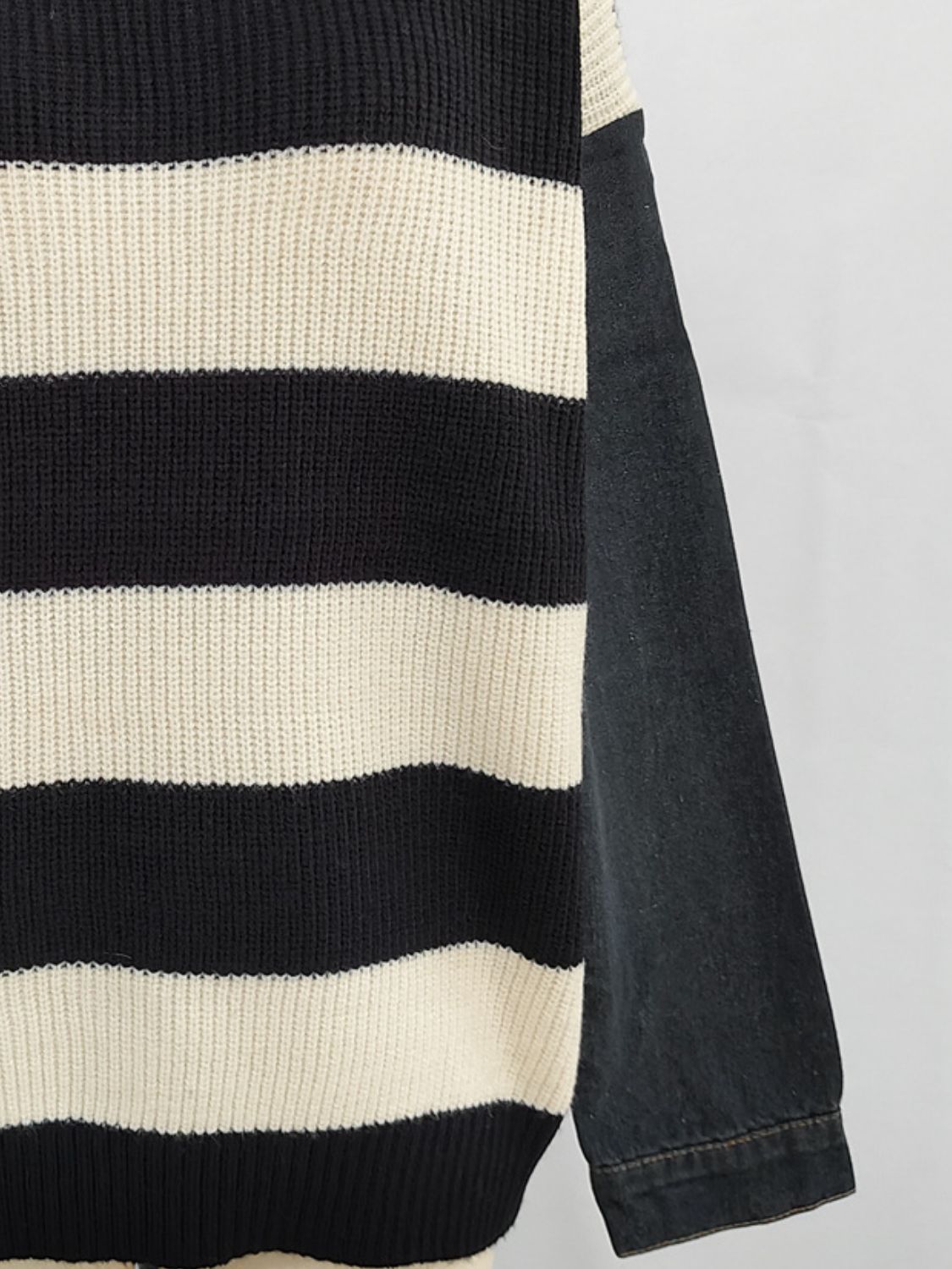 Contrast Round Neck Long Sleeve Sweater - Charming Charlie