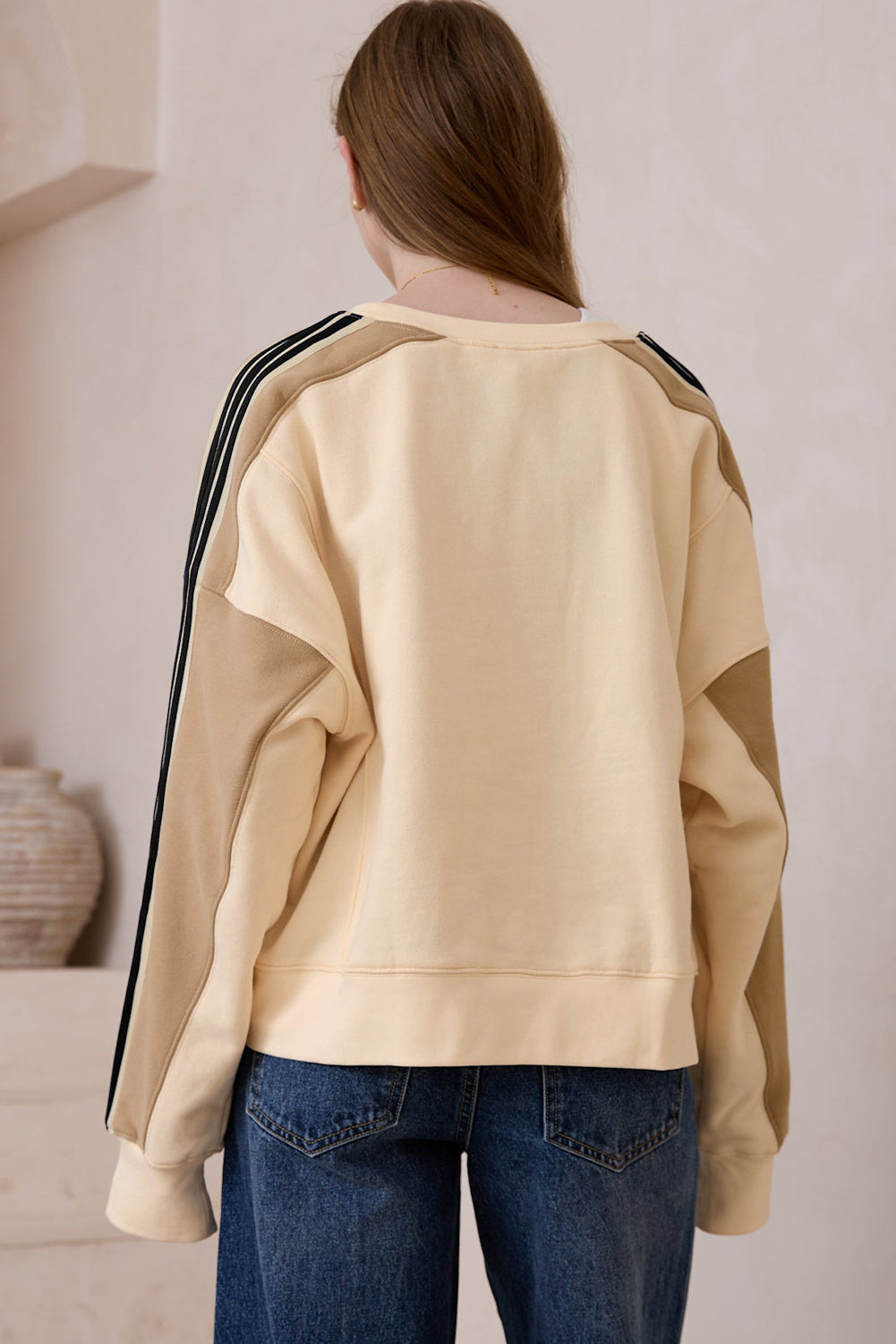Contrast Round Neck Long Sleeve Sweatshirt - Charming Charlie