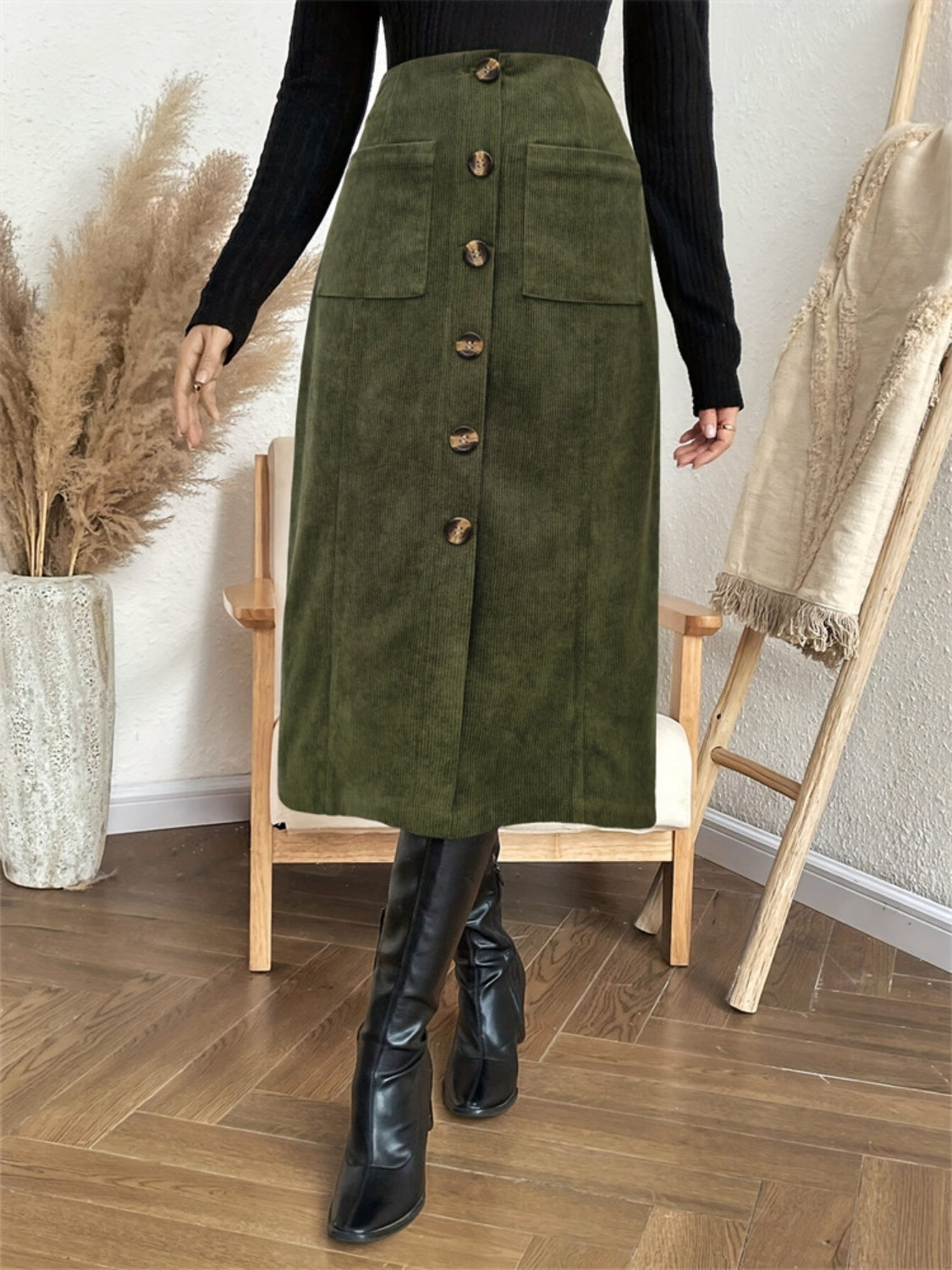 Pocketed Back Elastic Waist Skirt - Charming Charlie