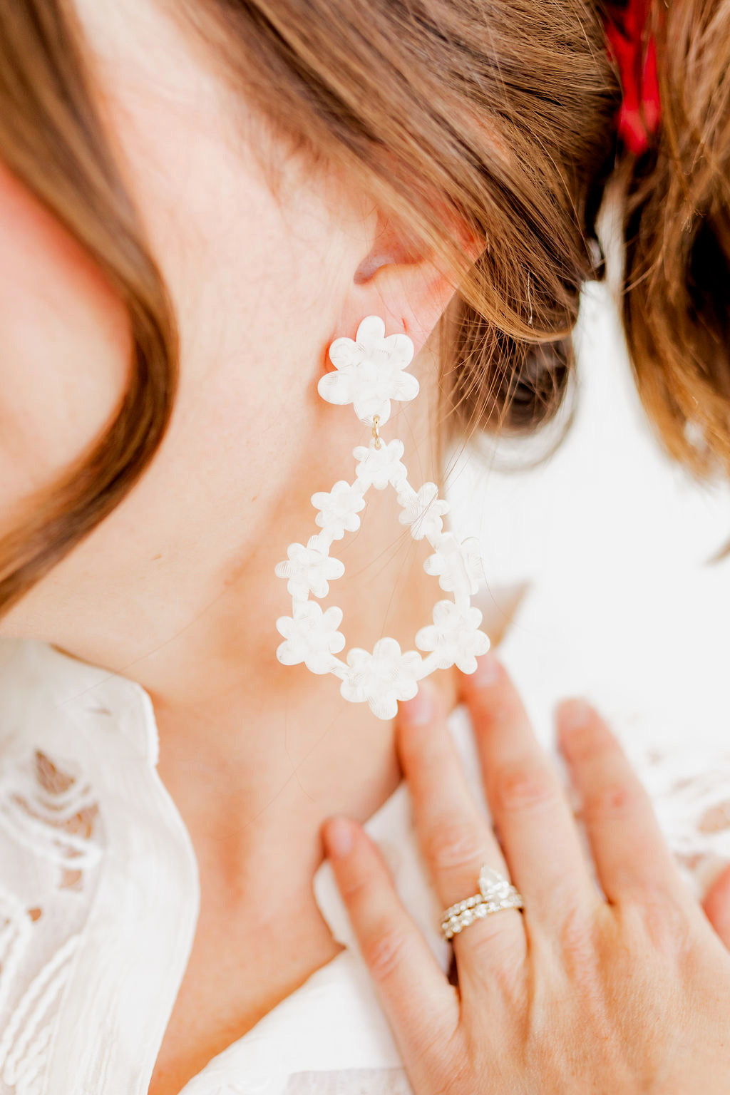 Bianca - White Shell - Charming Charlie