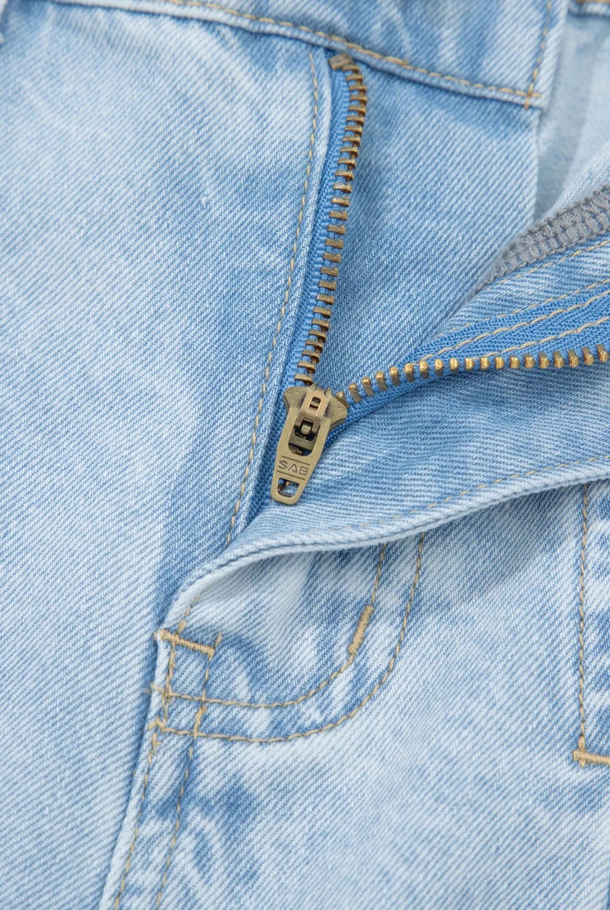 60b06344-1598-432a-9c9f-e969ce81099b-Max-Origin