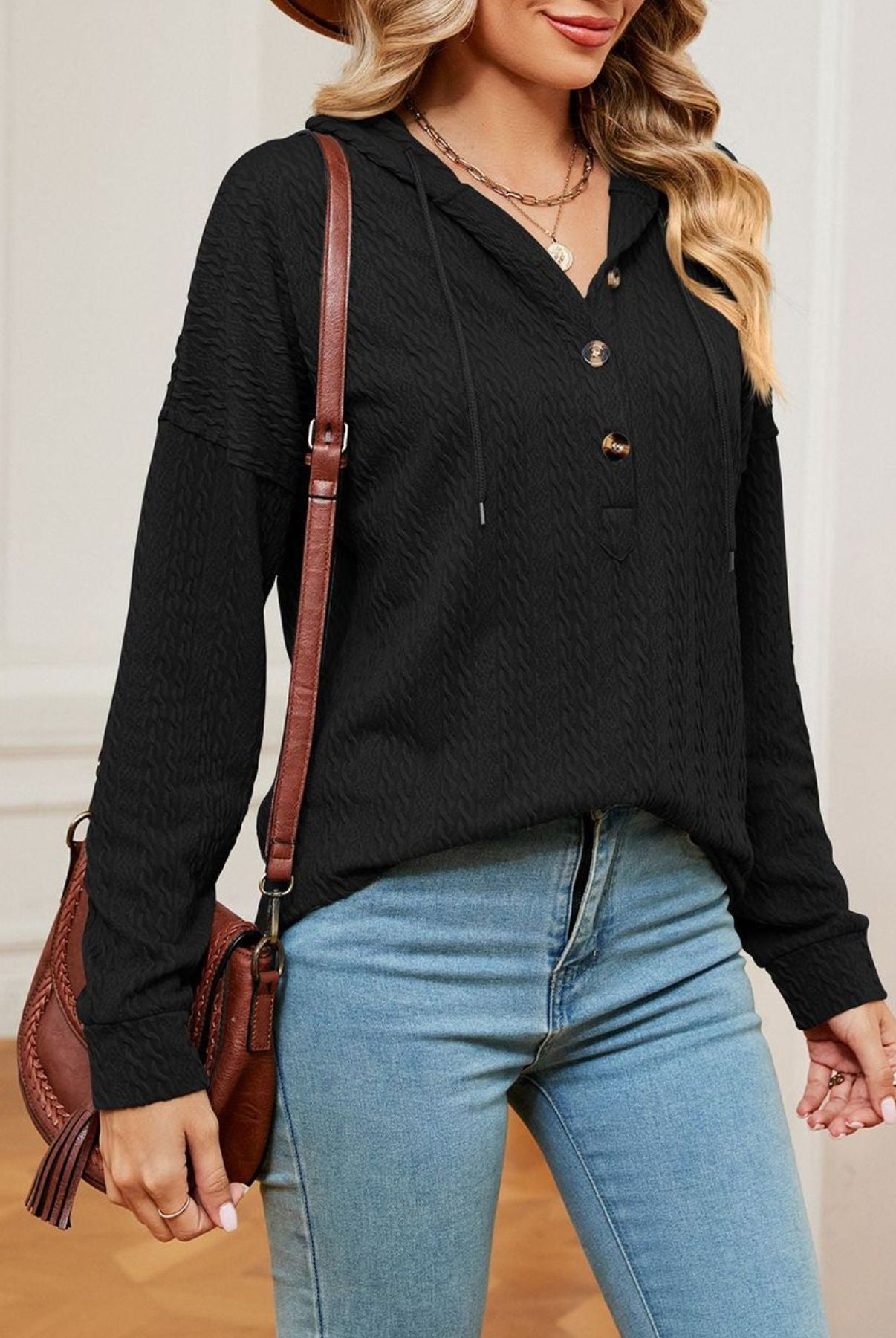 6950468d-9f2d-4f60-afa4-ea7af0d819e1-Max