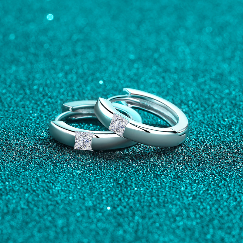 925 Sterling Silver Moissanite Huggie Earrings - Charming Charlie