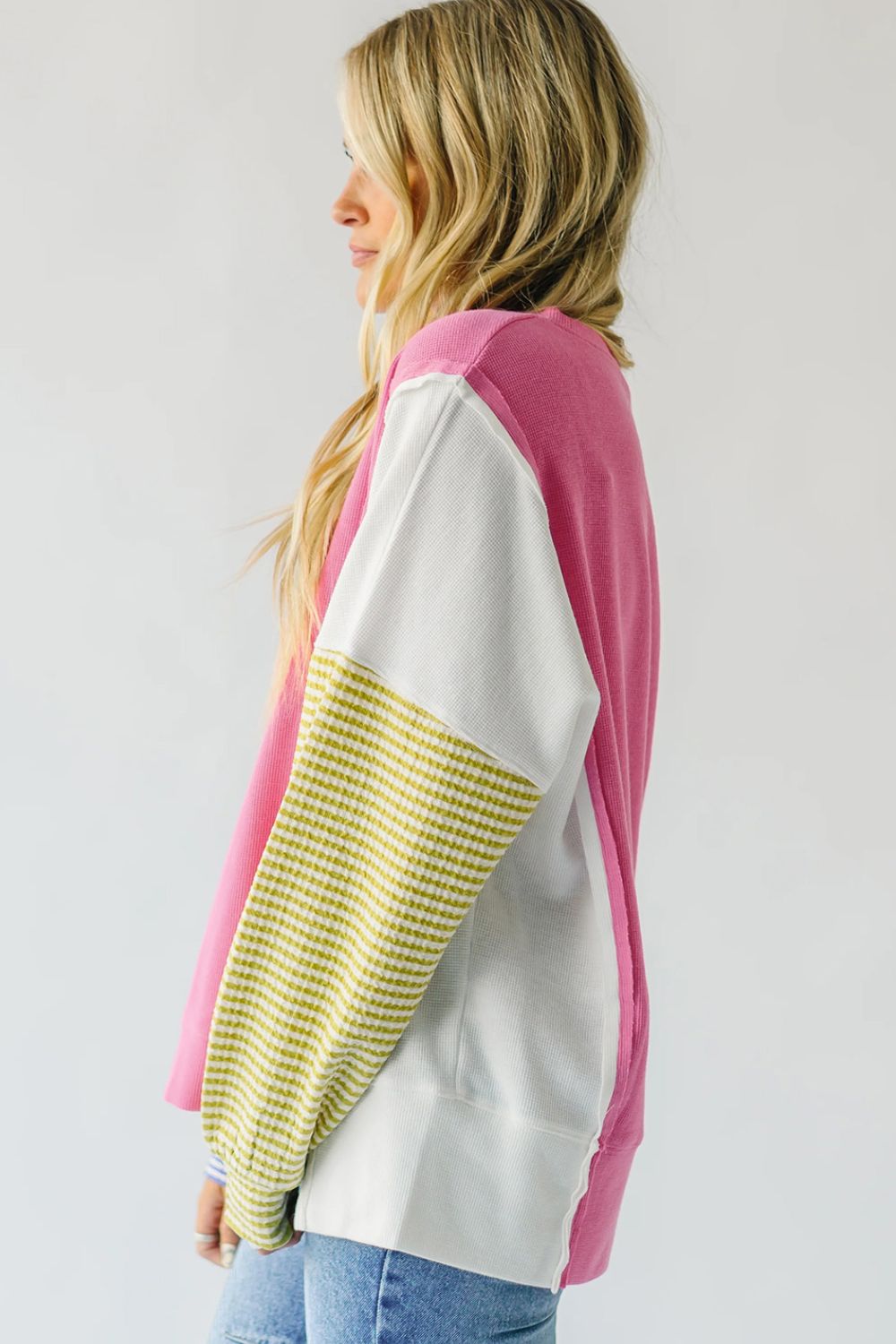 Exposed Seam Contrast Long Sleeve Sweatshirt - Charming Charlie
