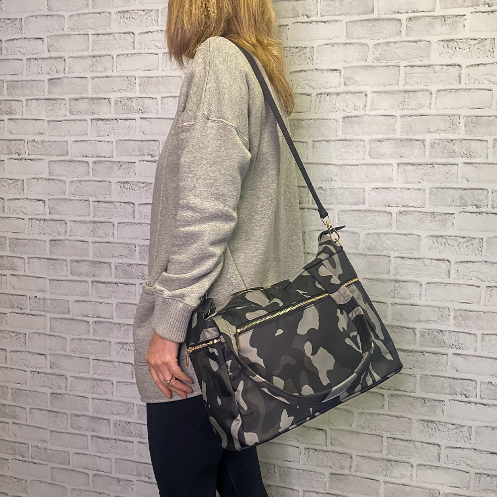 Lynn Tote (Multiple Colors) - Charming Charlie
