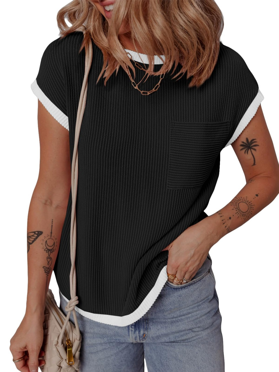 Contrast Trim Round Neck Short Sleeve T-Shirt - Charming Charlie