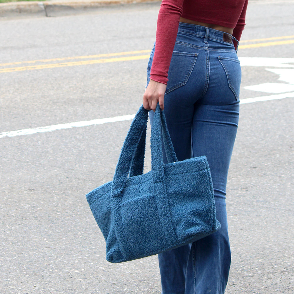 Aurora Tote - Charming Charlie