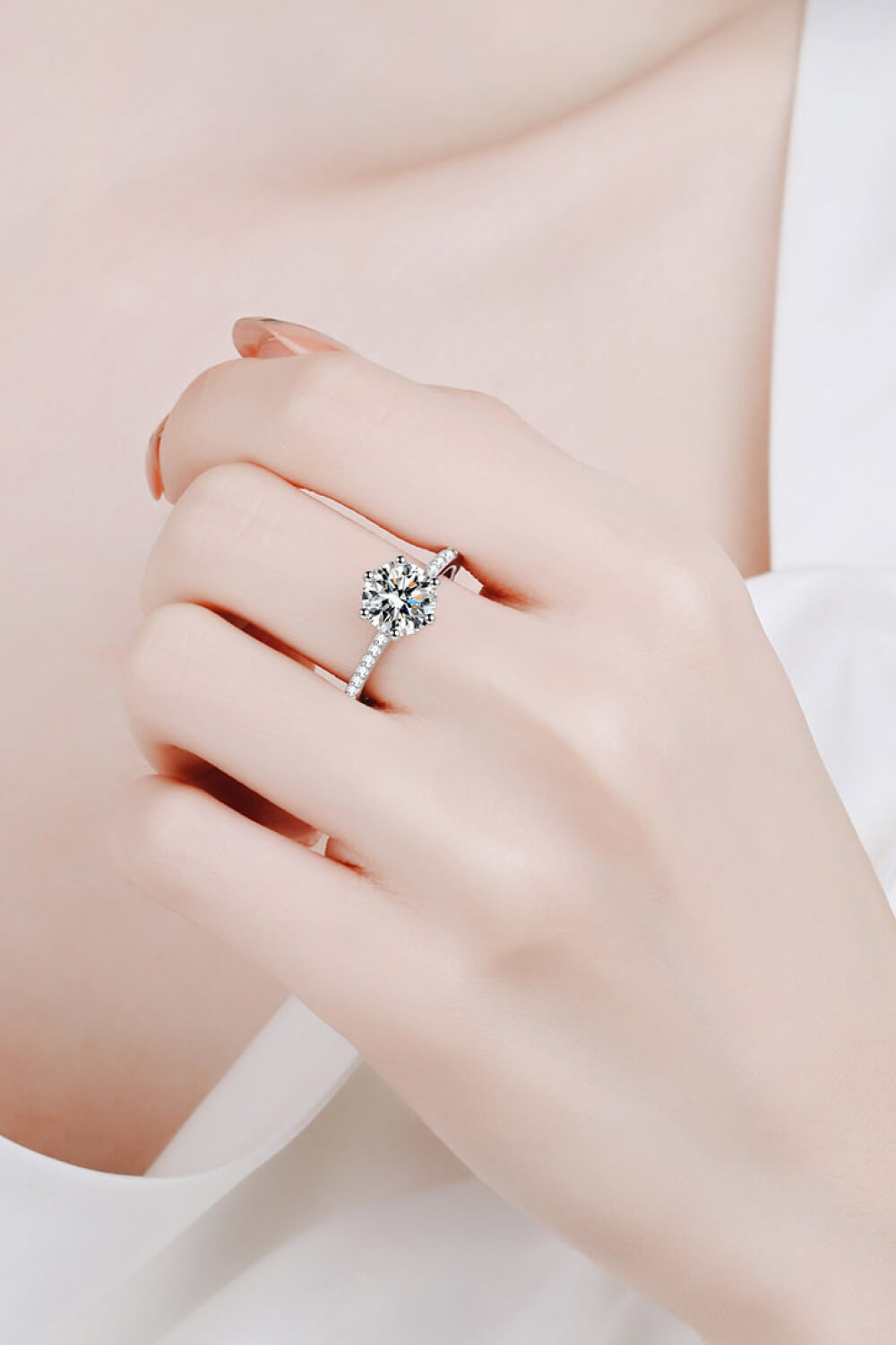 925 Sterling Silver 2 Carat Moissanite Ring - Charming Charlie