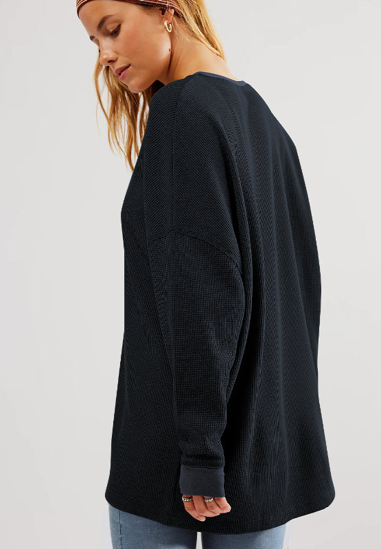 Round Neck Long Sleeve Sweatshirt - Charming Charlie