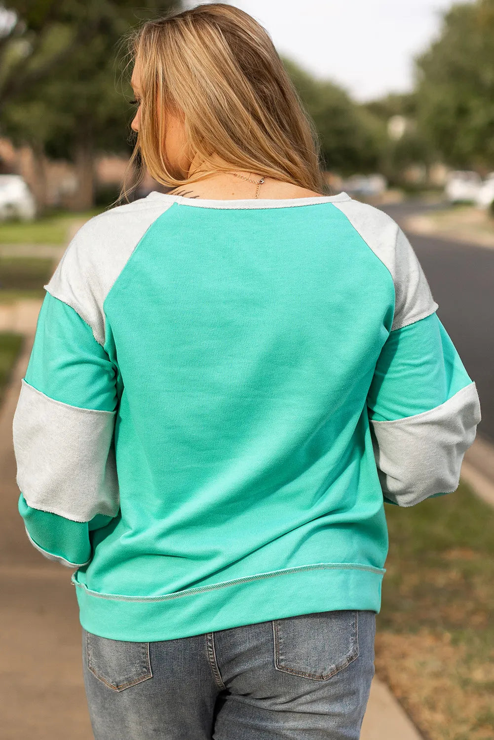 Plus Size Exposed Seam Color Block Long Sleeve Sweatshirt - Charming Charlie