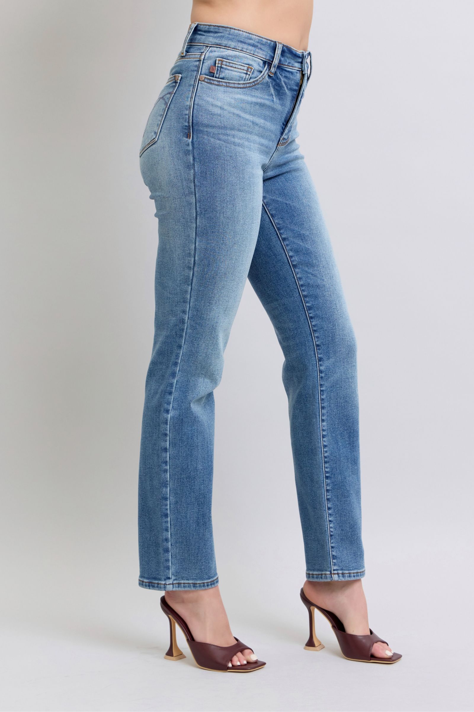 Judy Blue Full Size Wash Thermal Straight Jeans with Pockets - Charming Charlie