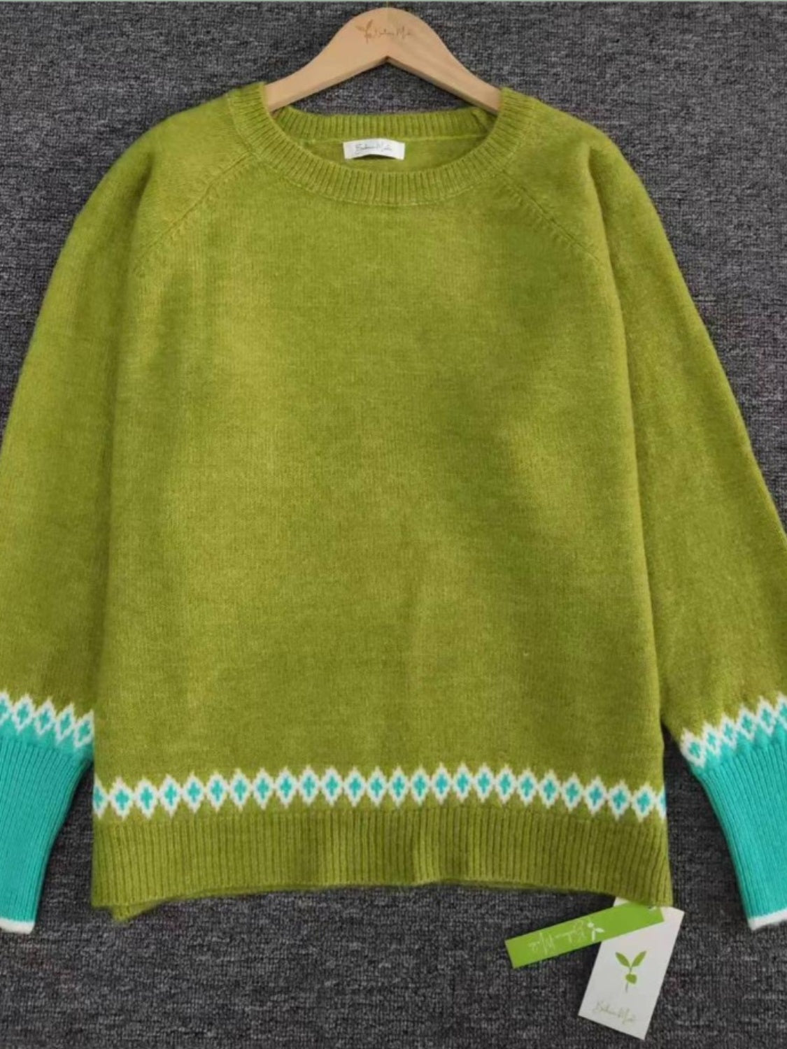 Contrast Round Neck Long Sleeve Sweater - Charming Charlie