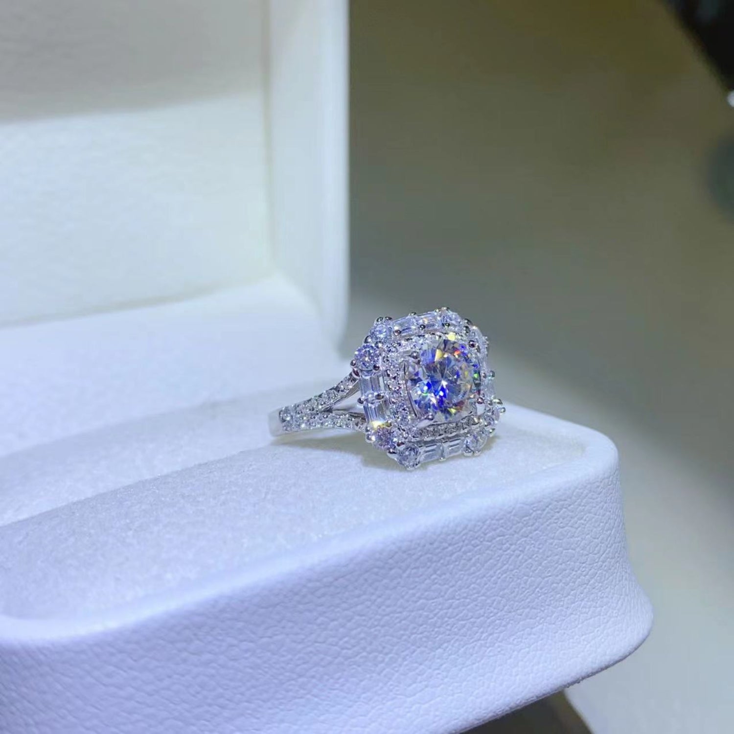 1 Carat Moissanite 925 Sterling Silver Ring - Charming Charlie