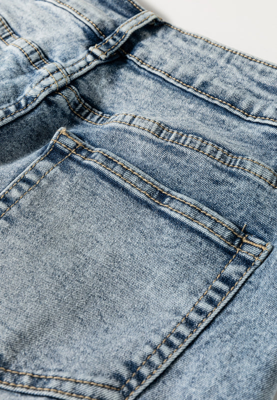 Washed Wide Leg Jeans with Pockets - Charming Charlie
